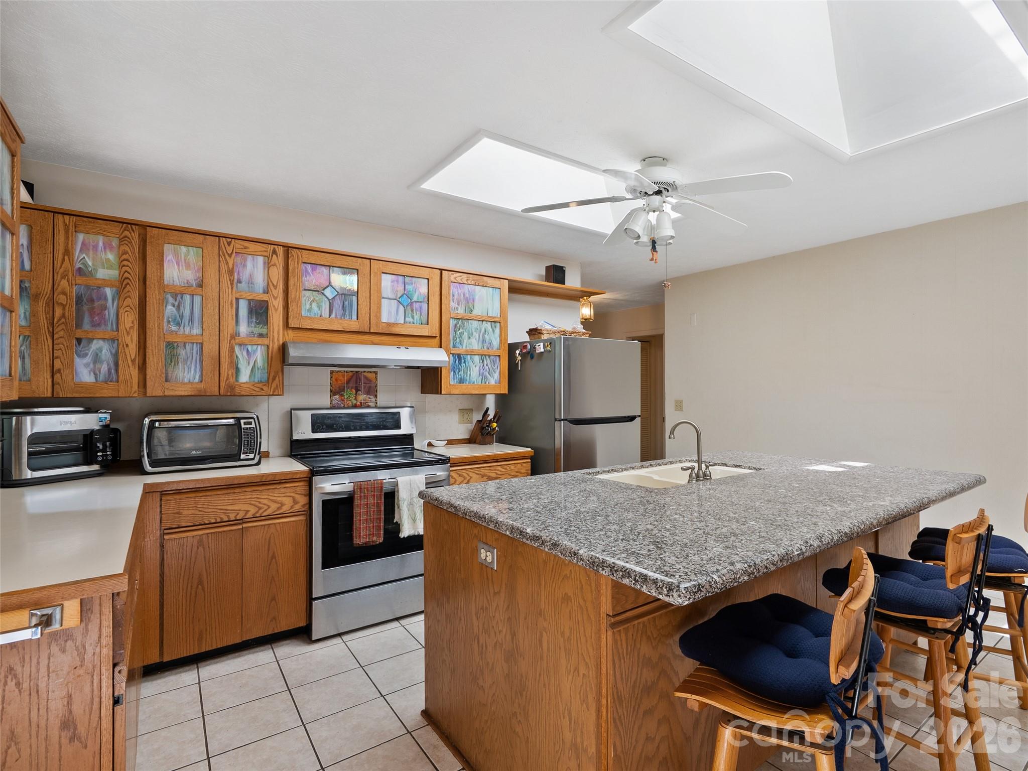120 Carter Cove Road — Asheville