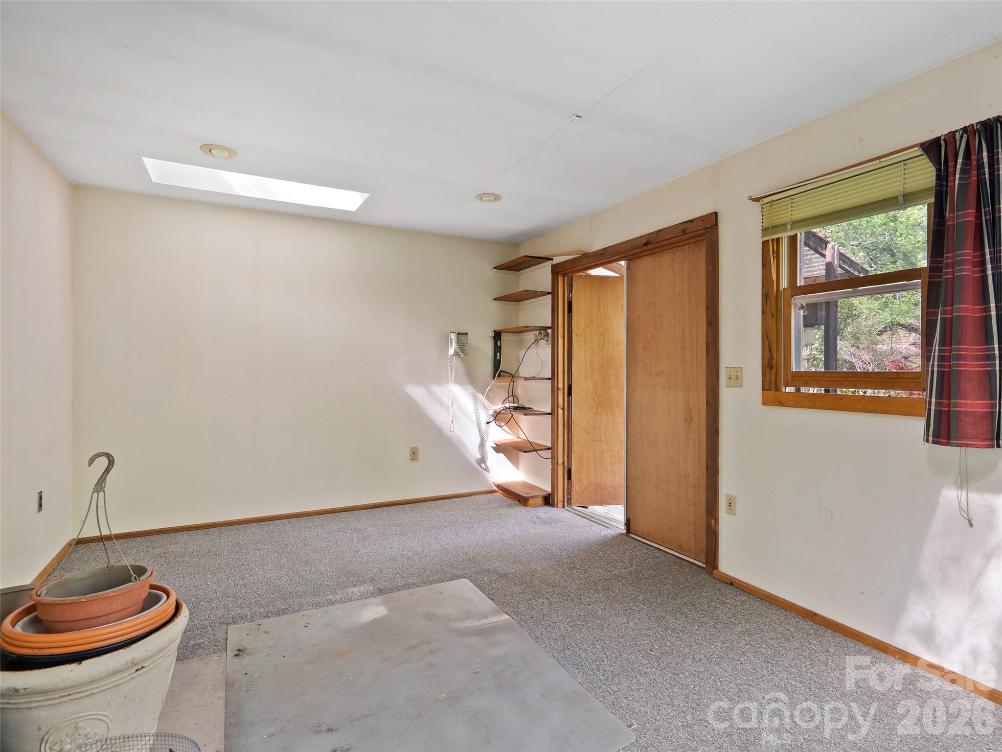 120 Carter Cove Road — Asheville