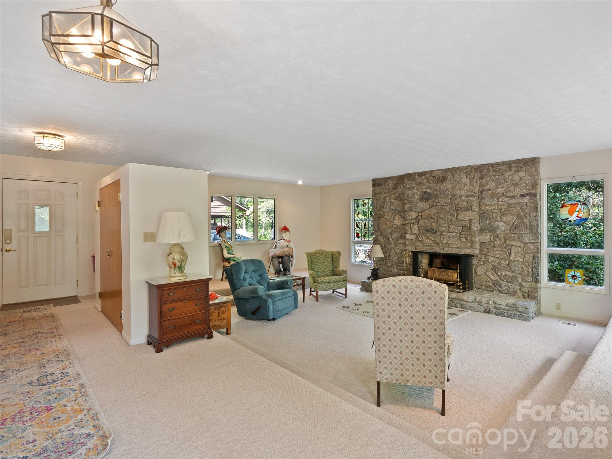 120 Carter Cove Road — Asheville
