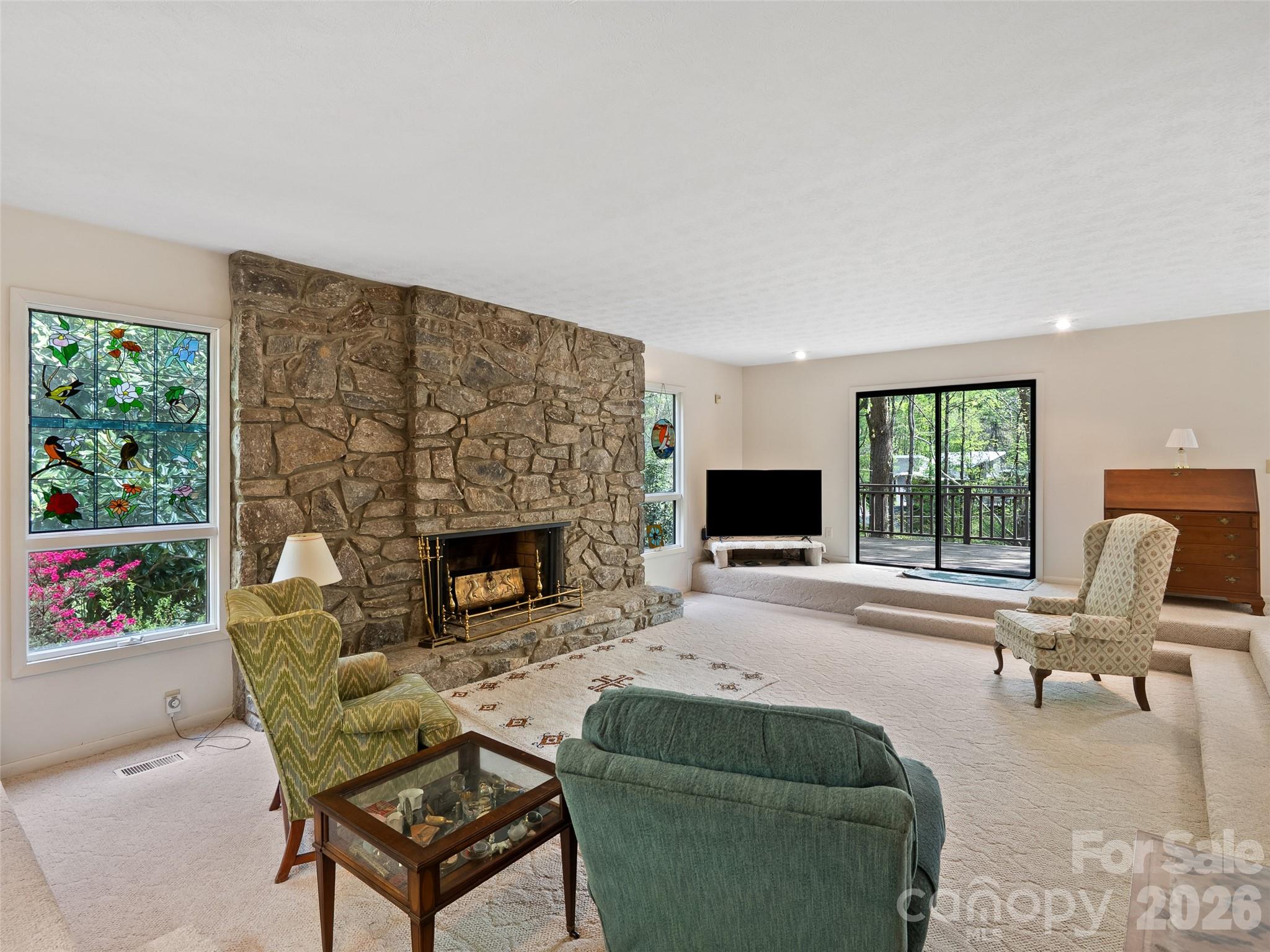 120 Carter Cove Road — Asheville