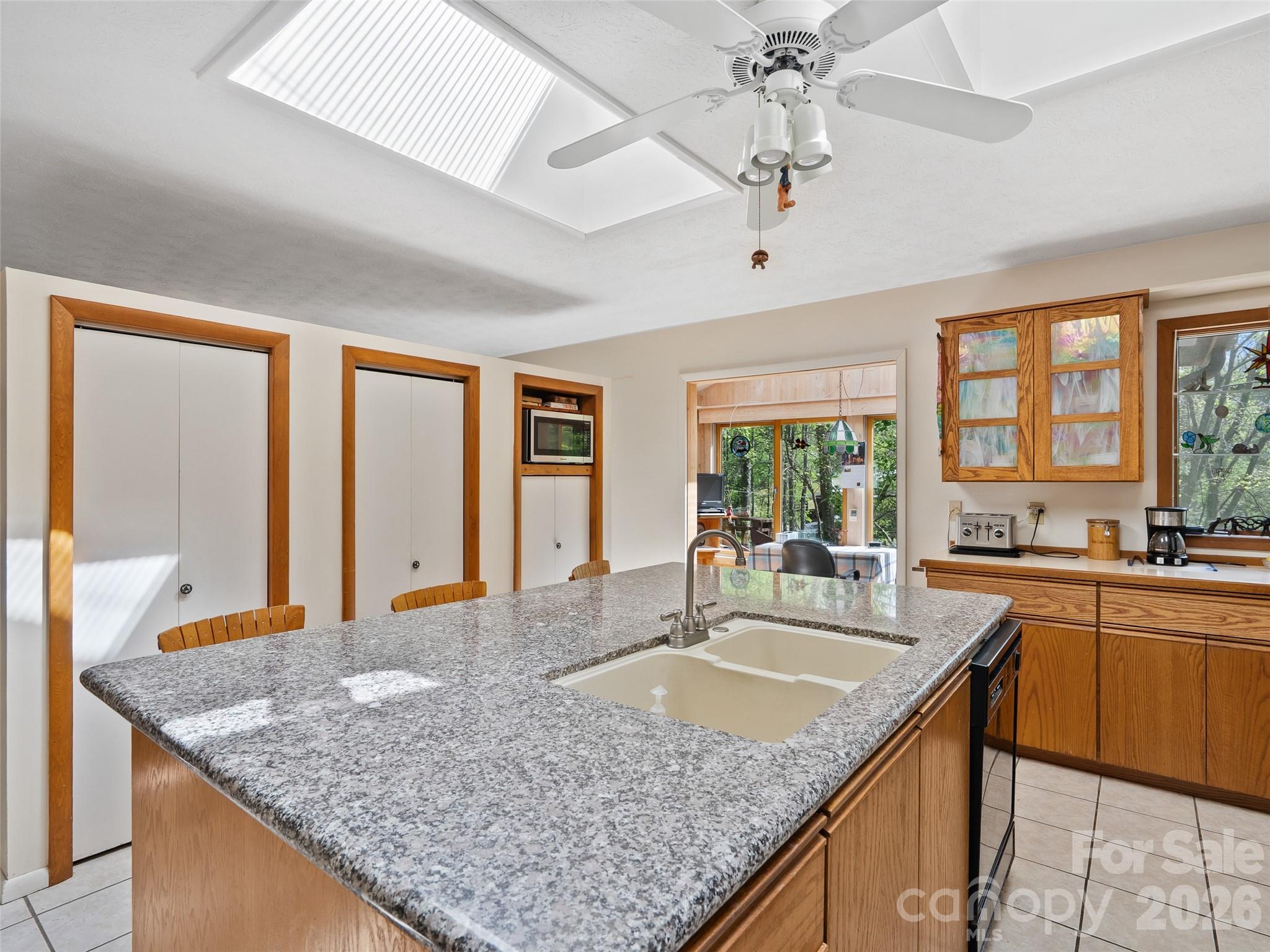 120 Carter Cove Road — Asheville