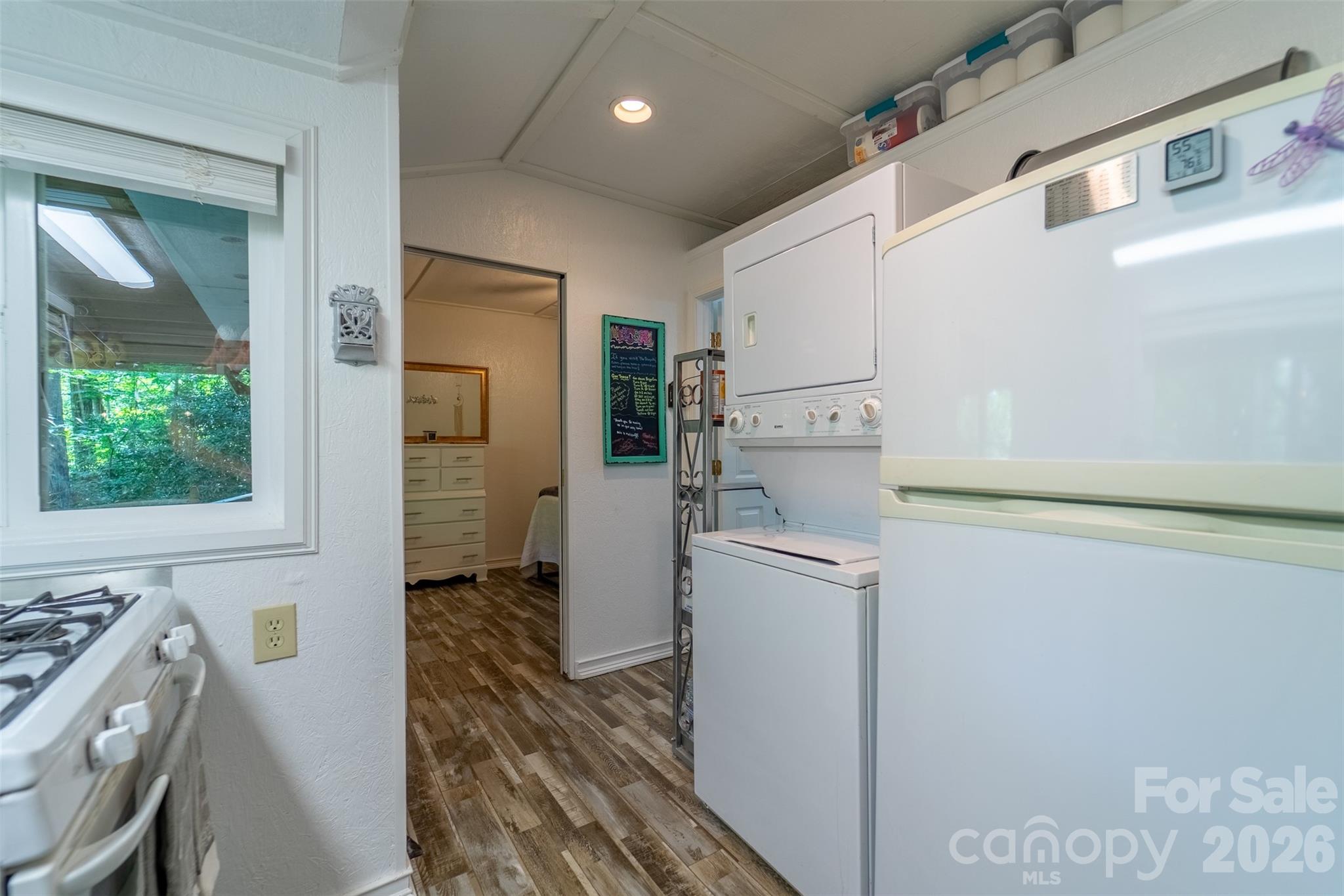 283 Briggs Cove Road — Robbinsville