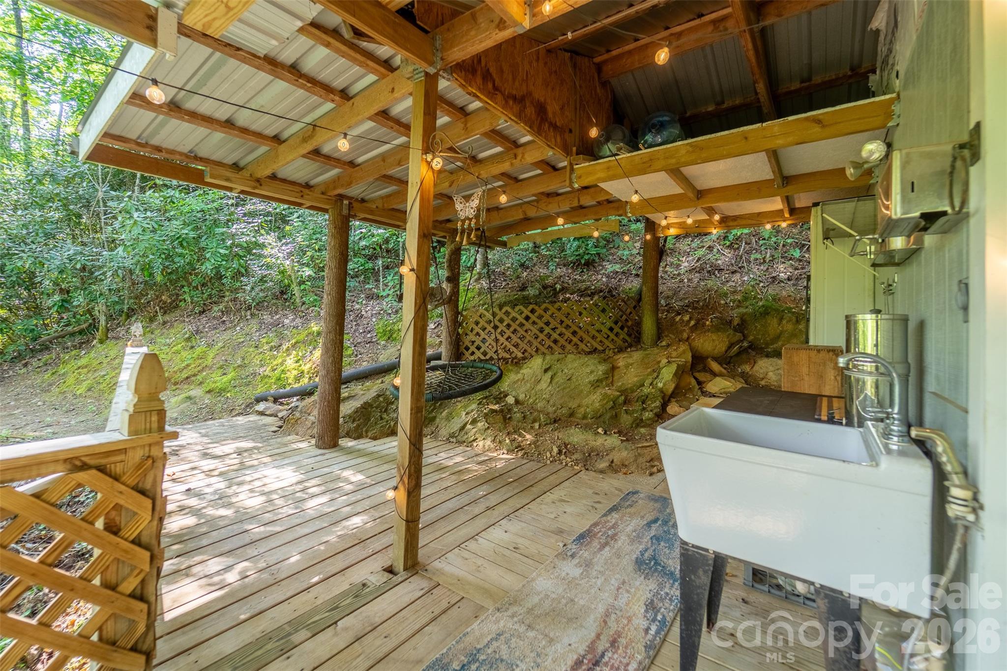 283 Briggs Cove Road — Robbinsville