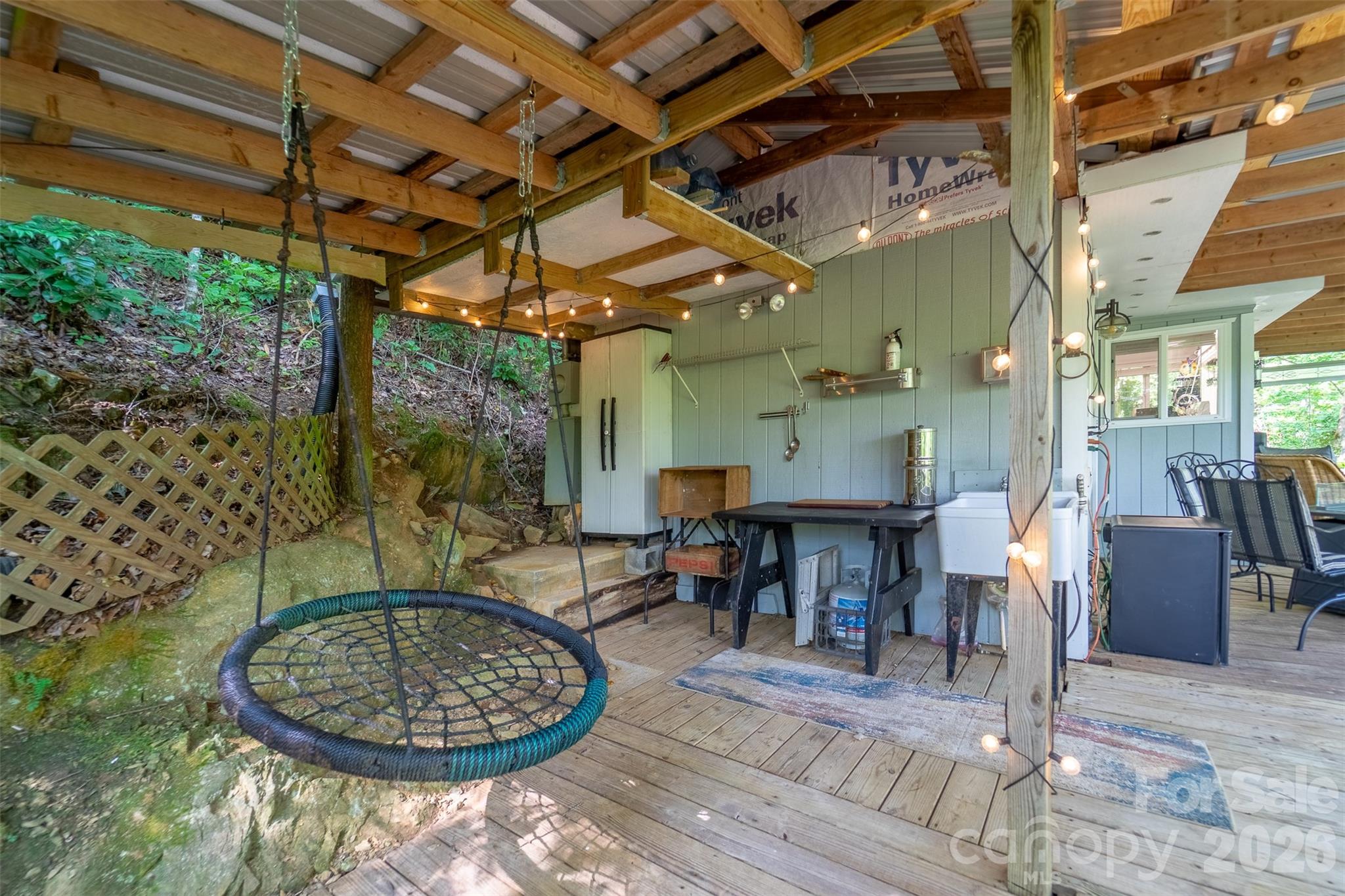 283 Briggs Cove Road — Robbinsville