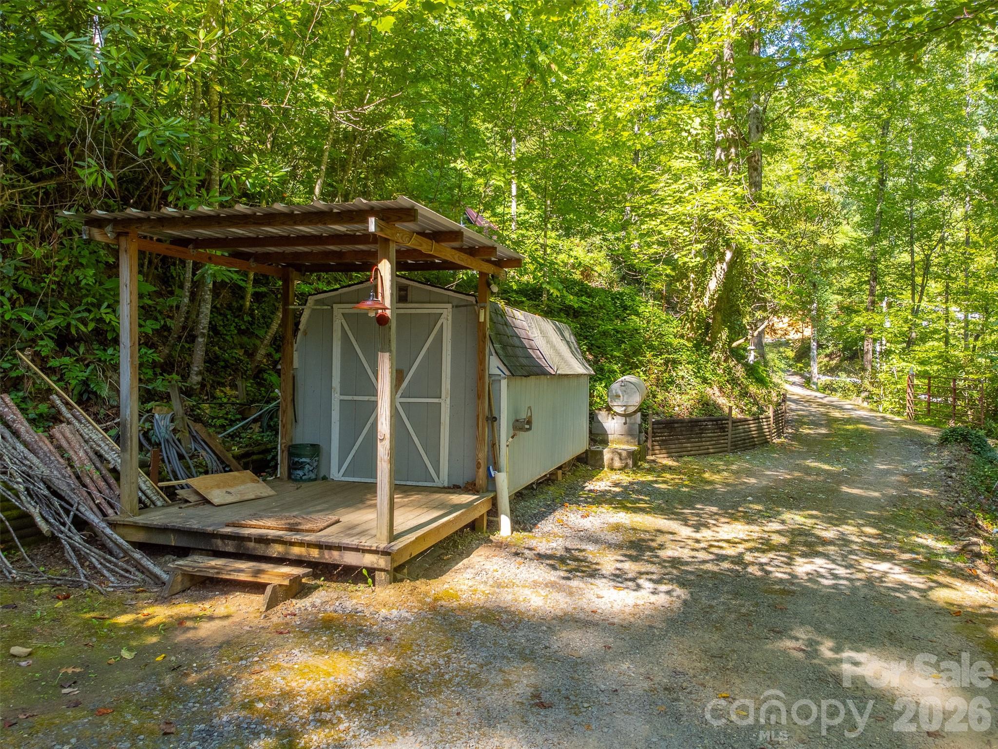 283 Briggs Cove Road — Robbinsville