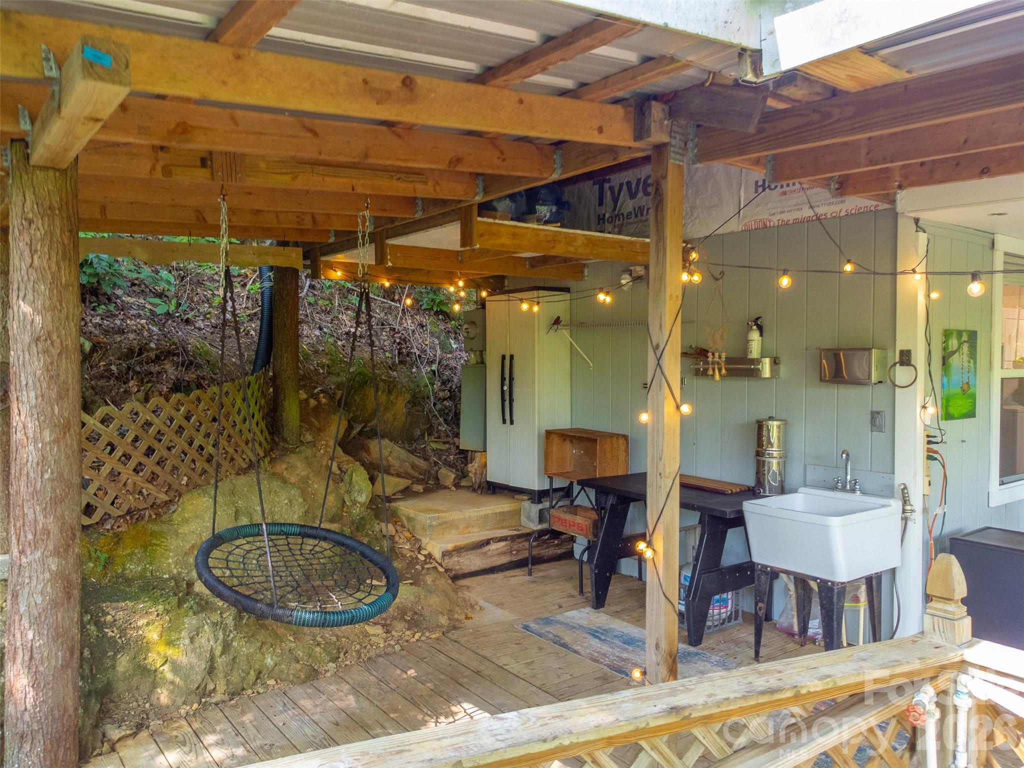 283 Briggs Cove Road — Robbinsville