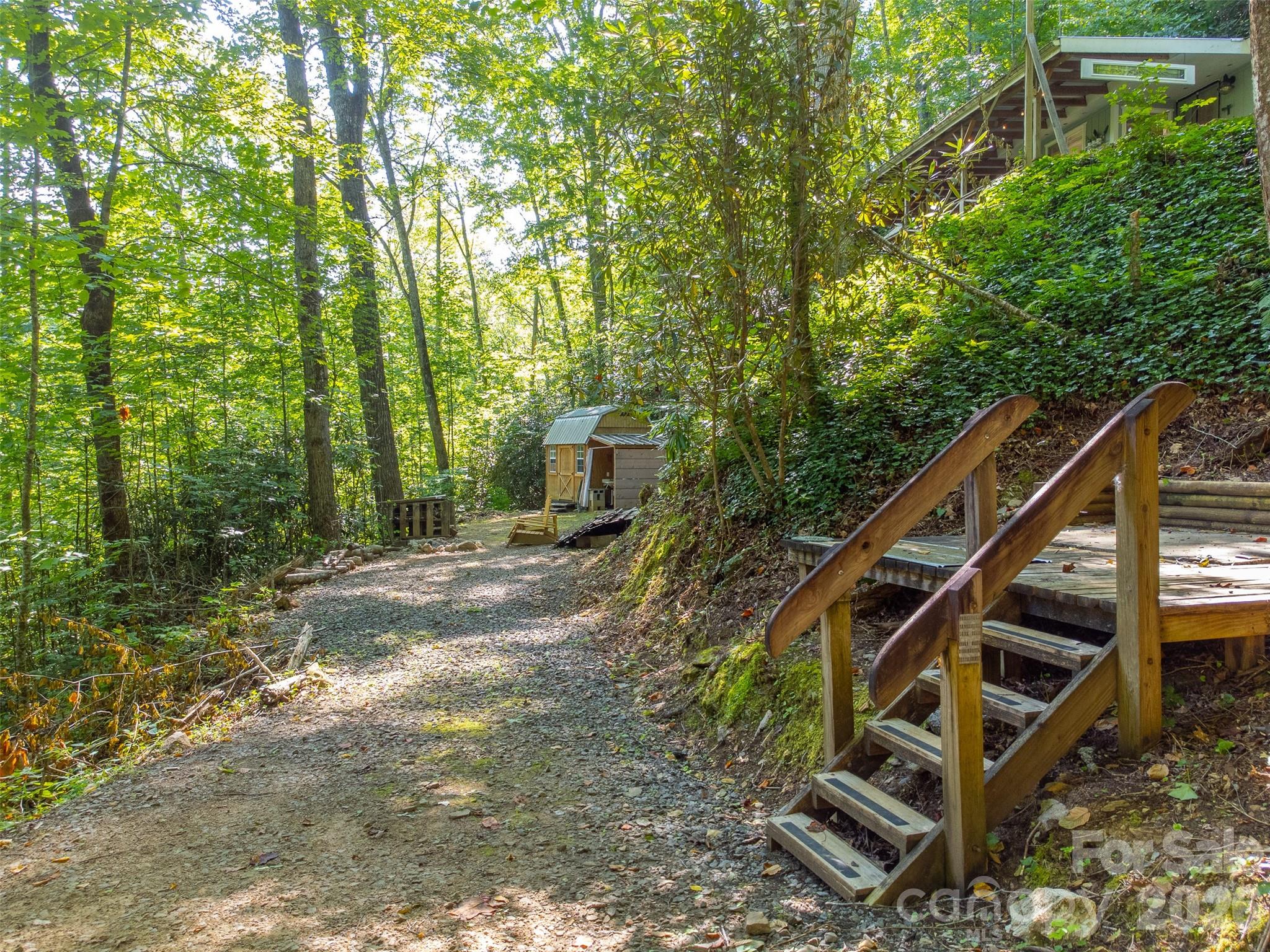 283 Briggs Cove Road — Robbinsville
