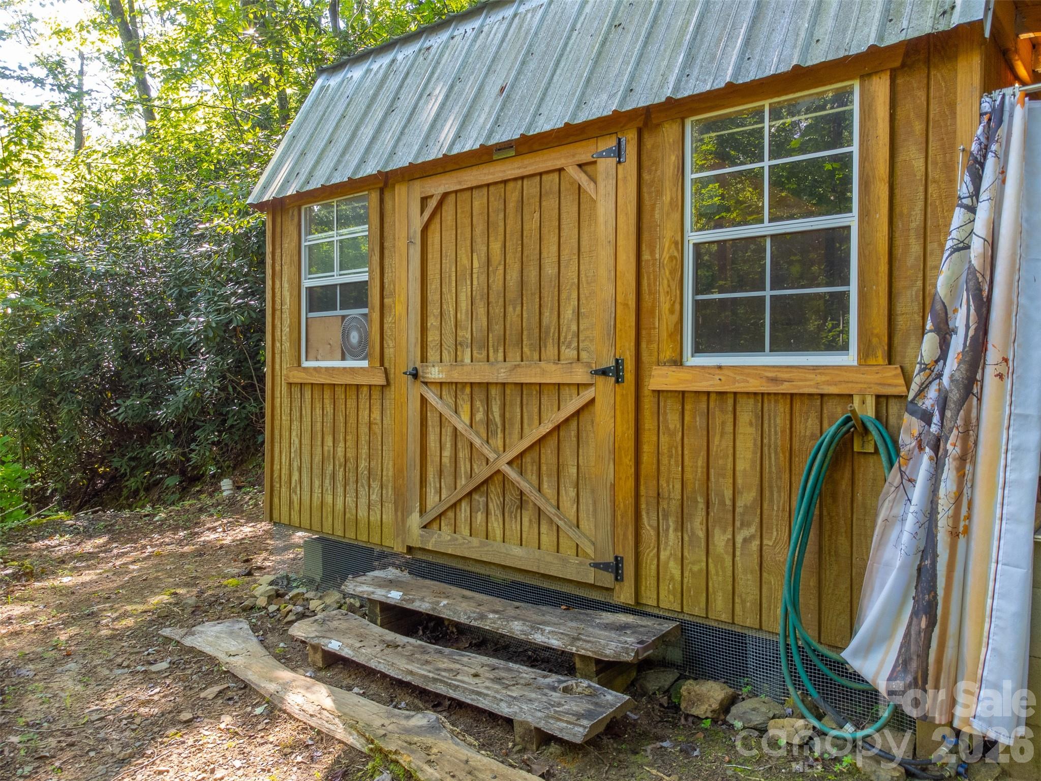 283 Briggs Cove Road — Robbinsville