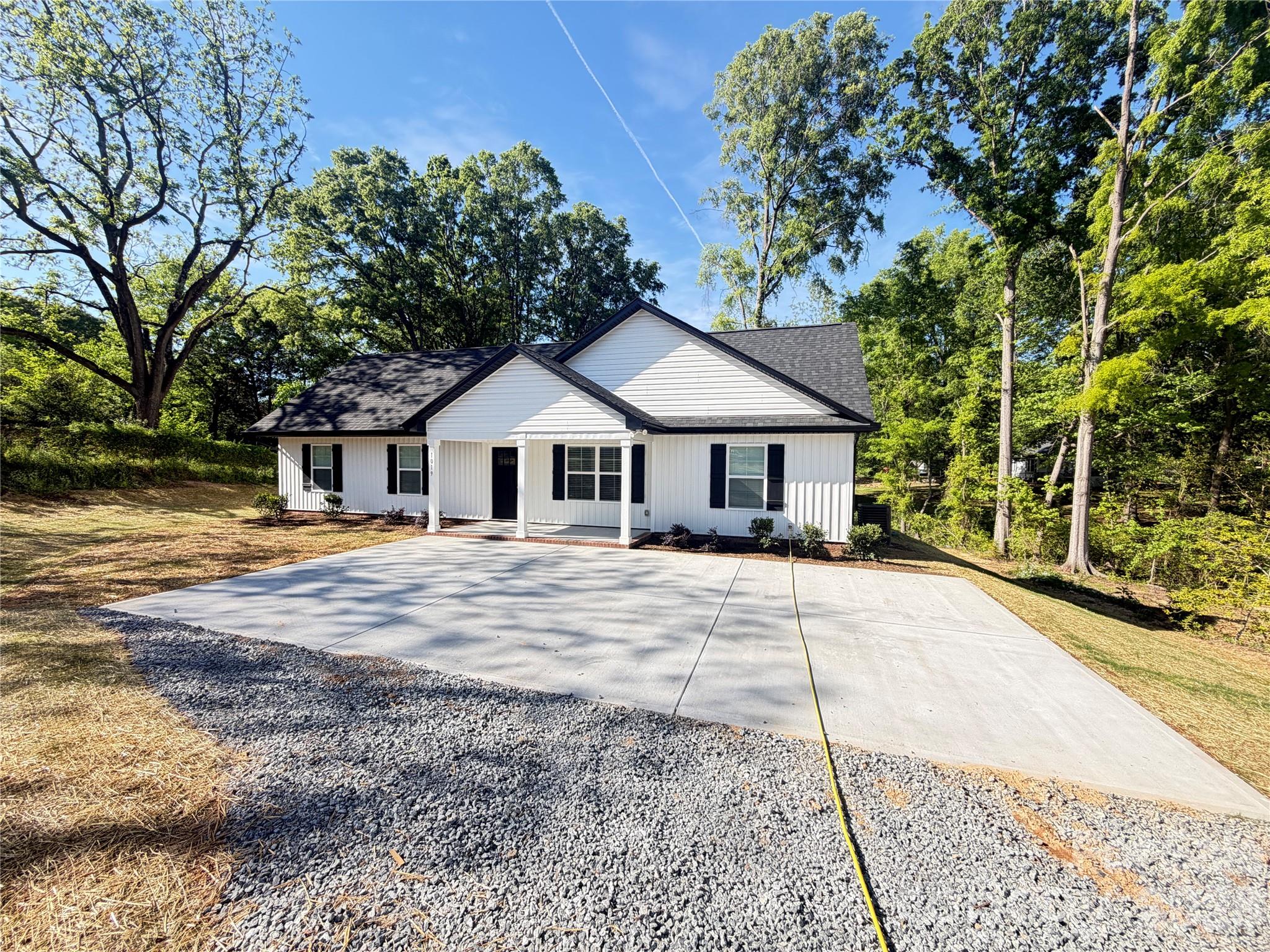 1019 E 10th Street — Kannapolis