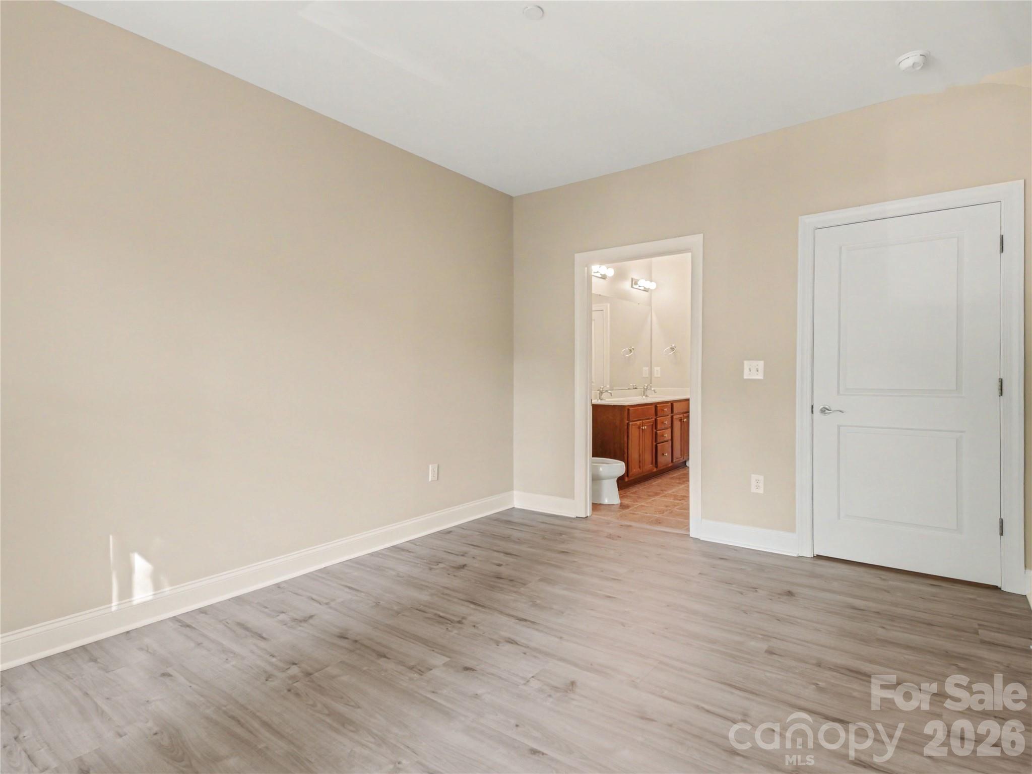 518 Clarice Avenue #201 — Charlotte