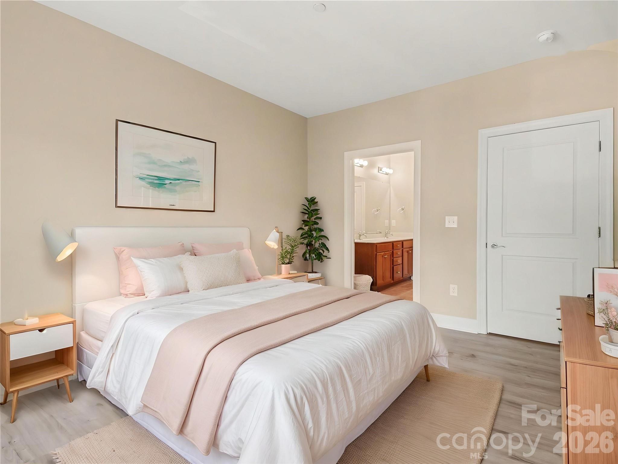 518 Clarice Avenue #201 — Charlotte