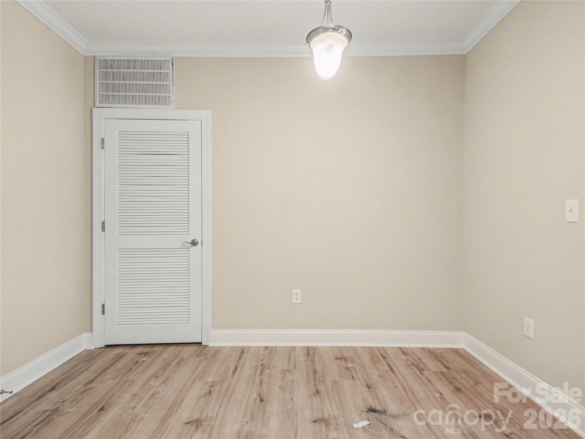 518 Clarice Avenue #201 — Charlotte