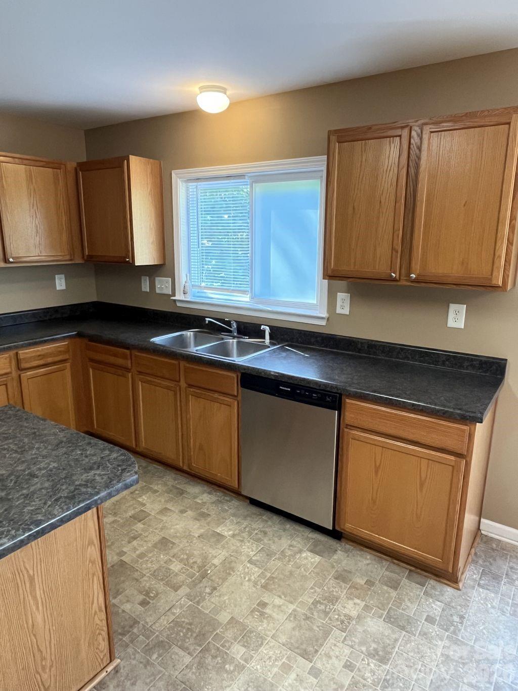 14043 Pinyon Pine Lane — Charlotte