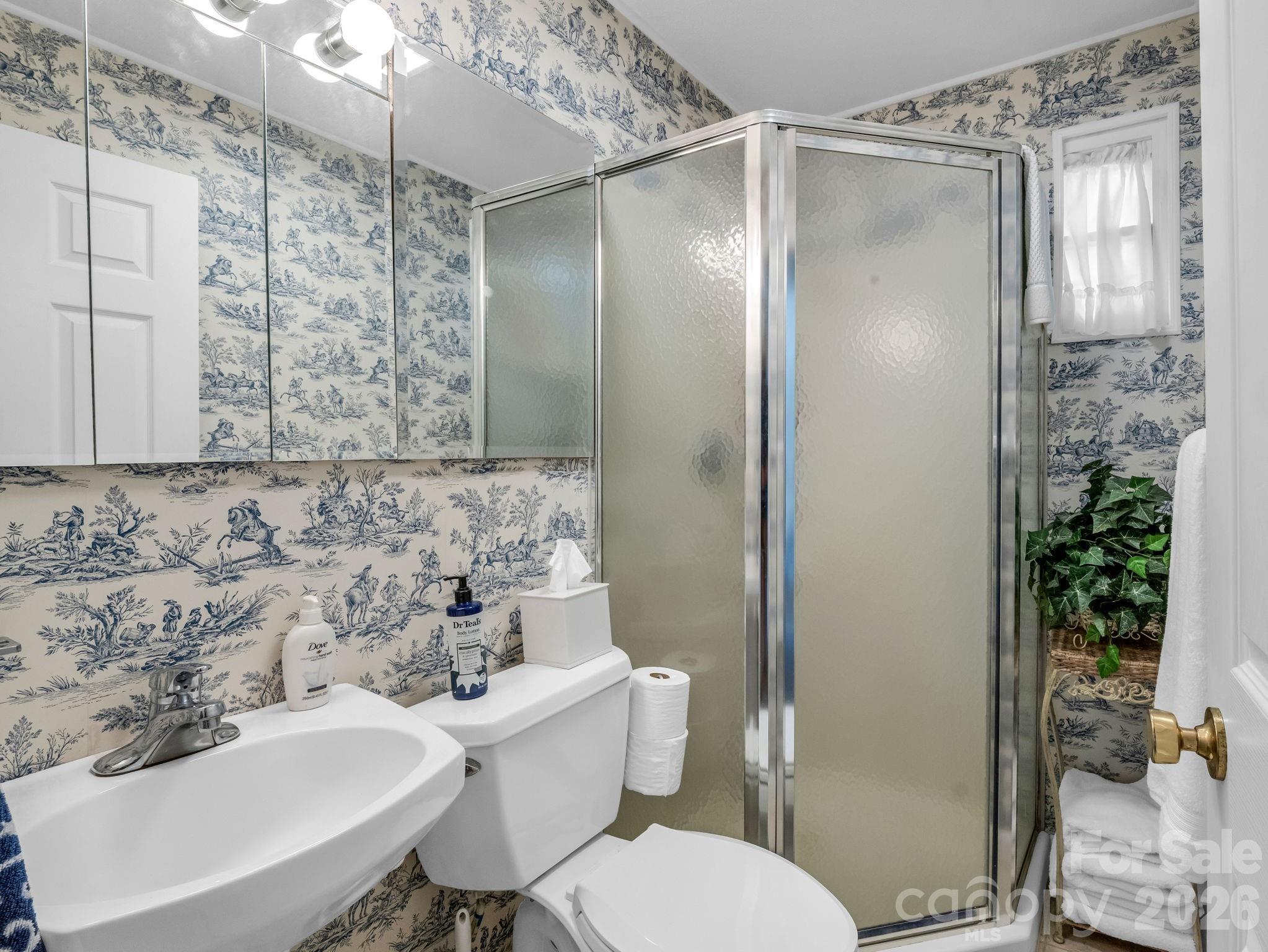 206 Lakeridge Road — Lake Lure
