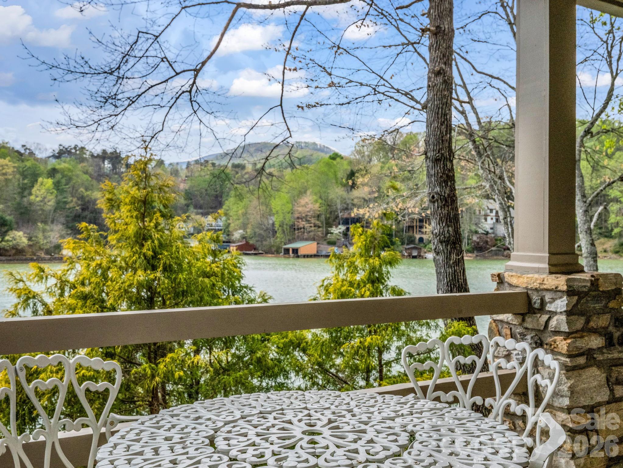 206 Lakeridge Road — Lake Lure