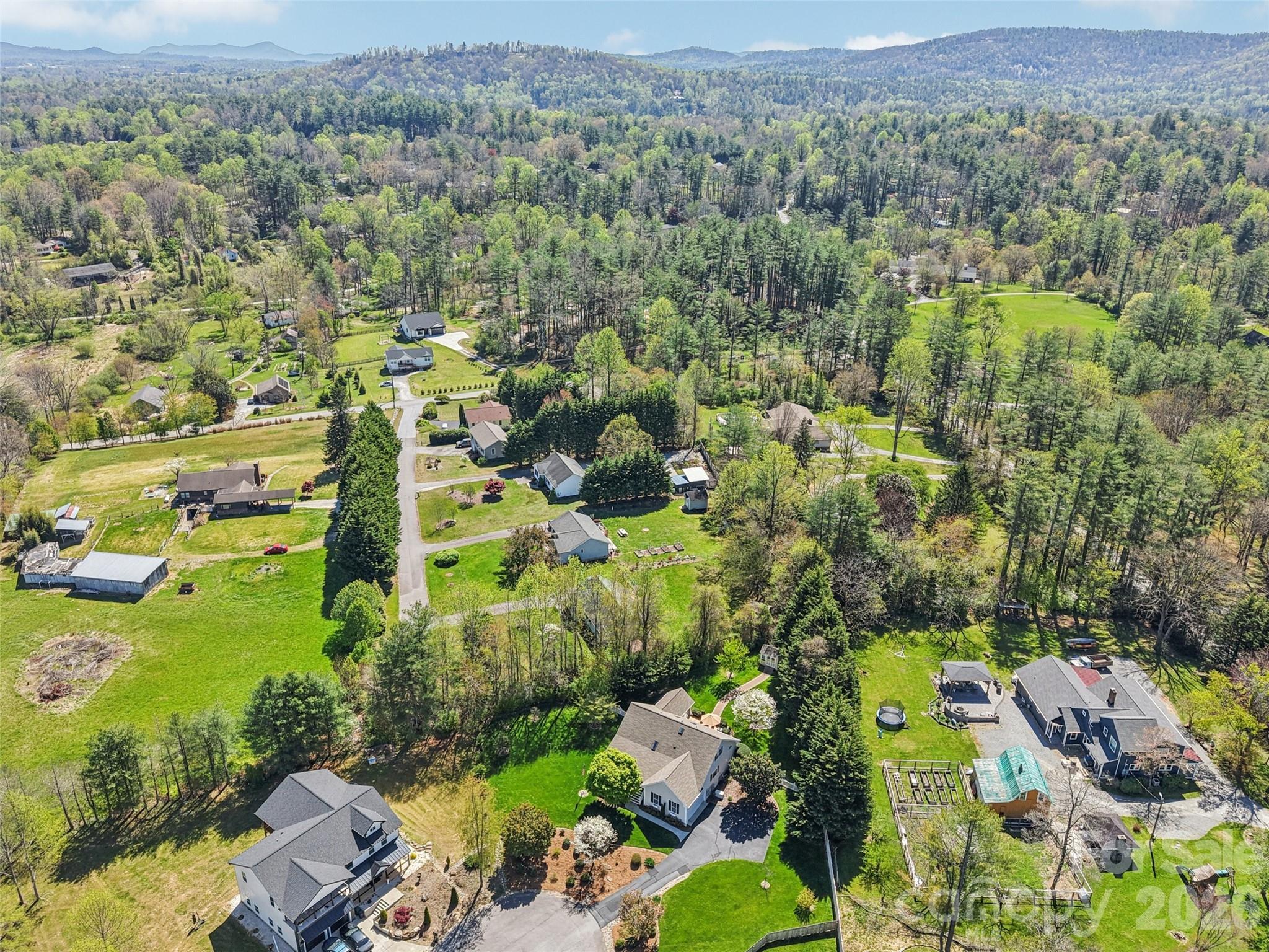 117 Apple Meadow Court — Hendersonville
