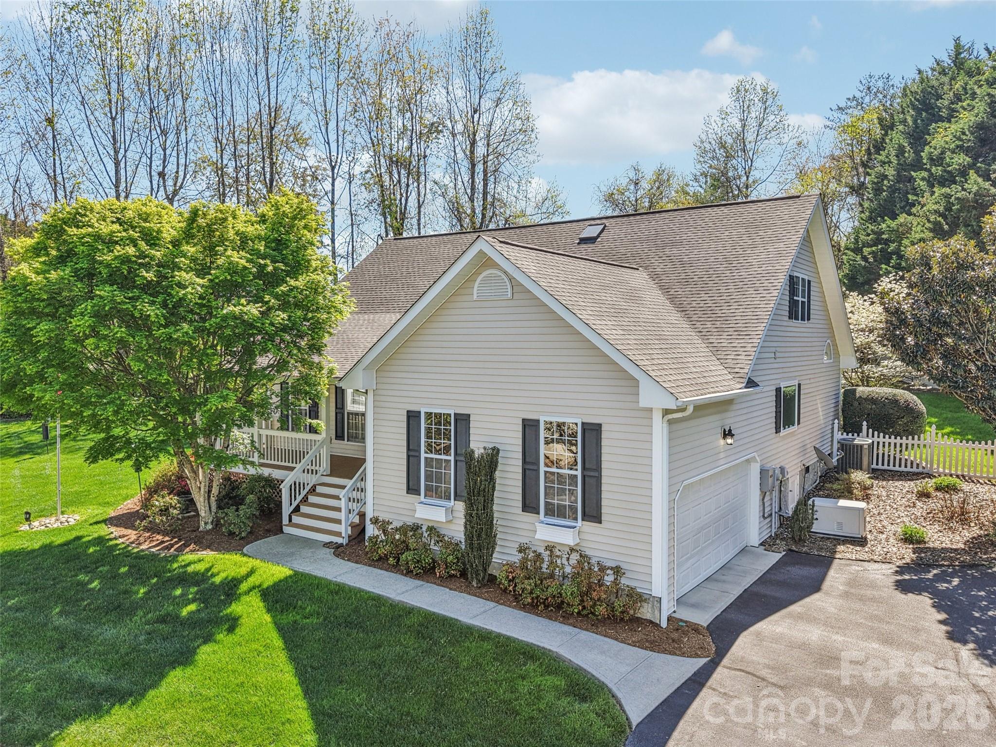 117 Apple Meadow Court — Hendersonville