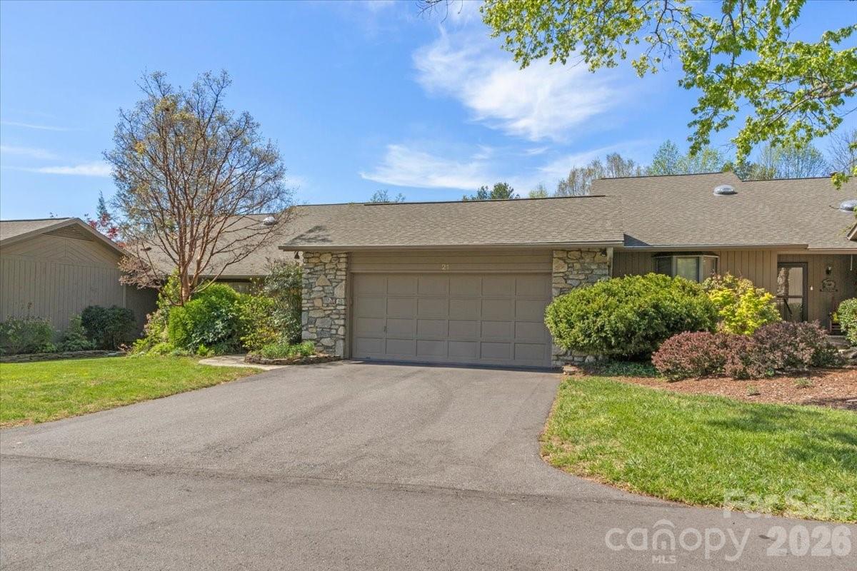 21 Ridge Terrace — Asheville