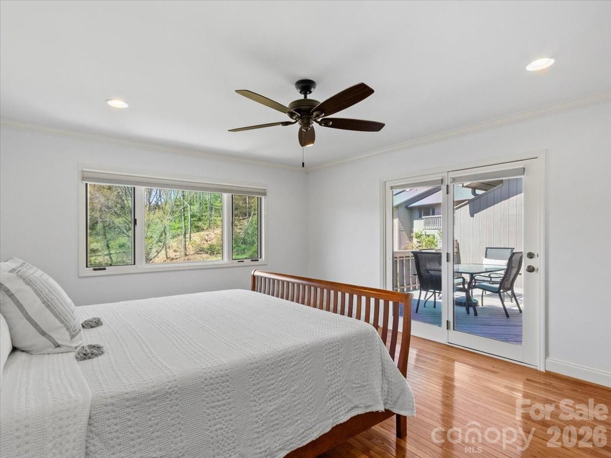 21 Ridge Terrace — Asheville