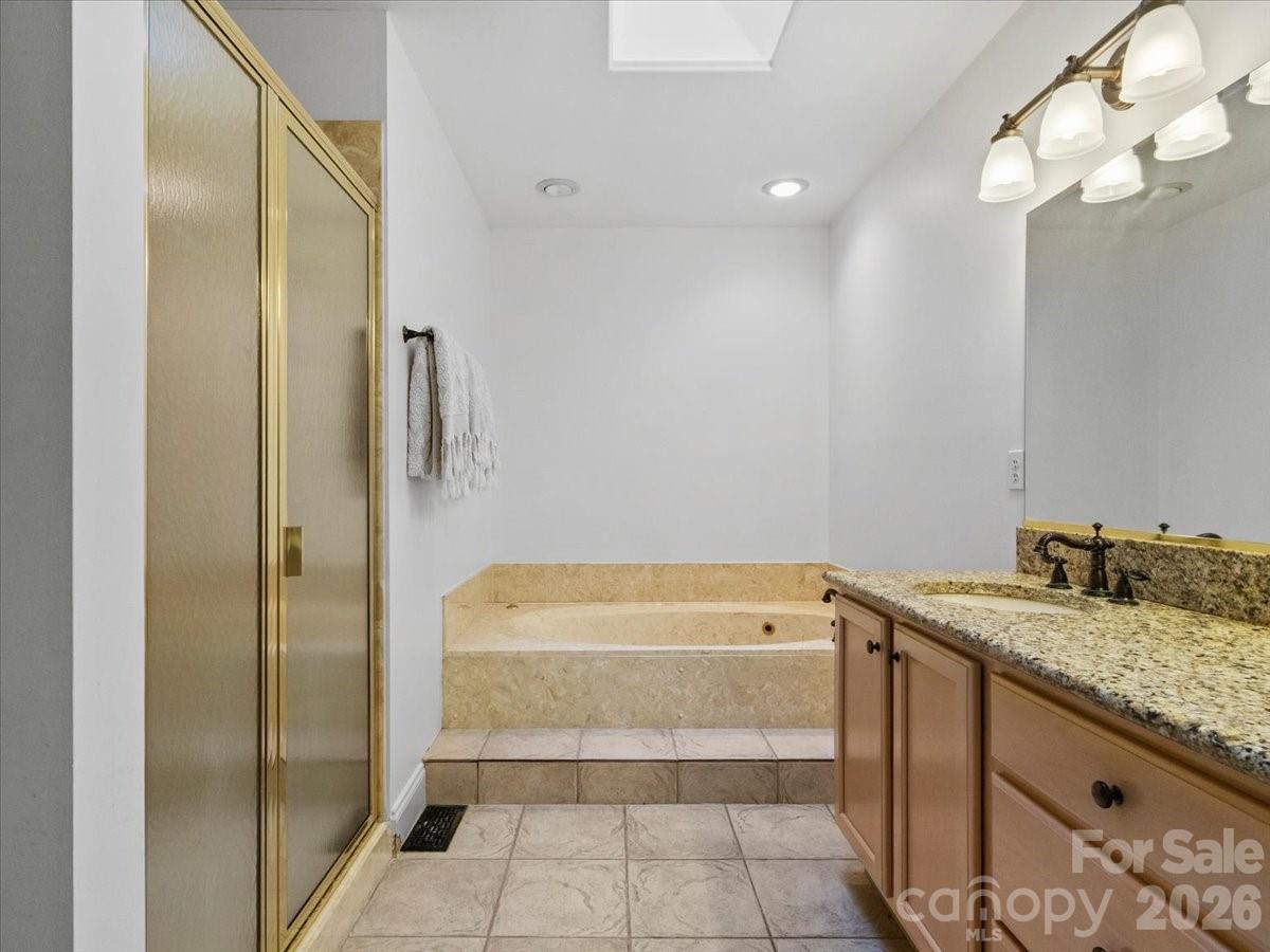 21 Ridge Terrace — Asheville
