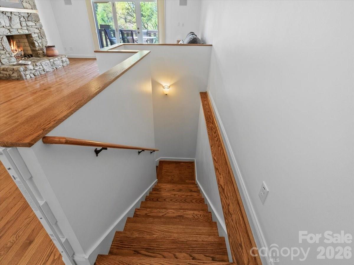 21 Ridge Terrace — Asheville