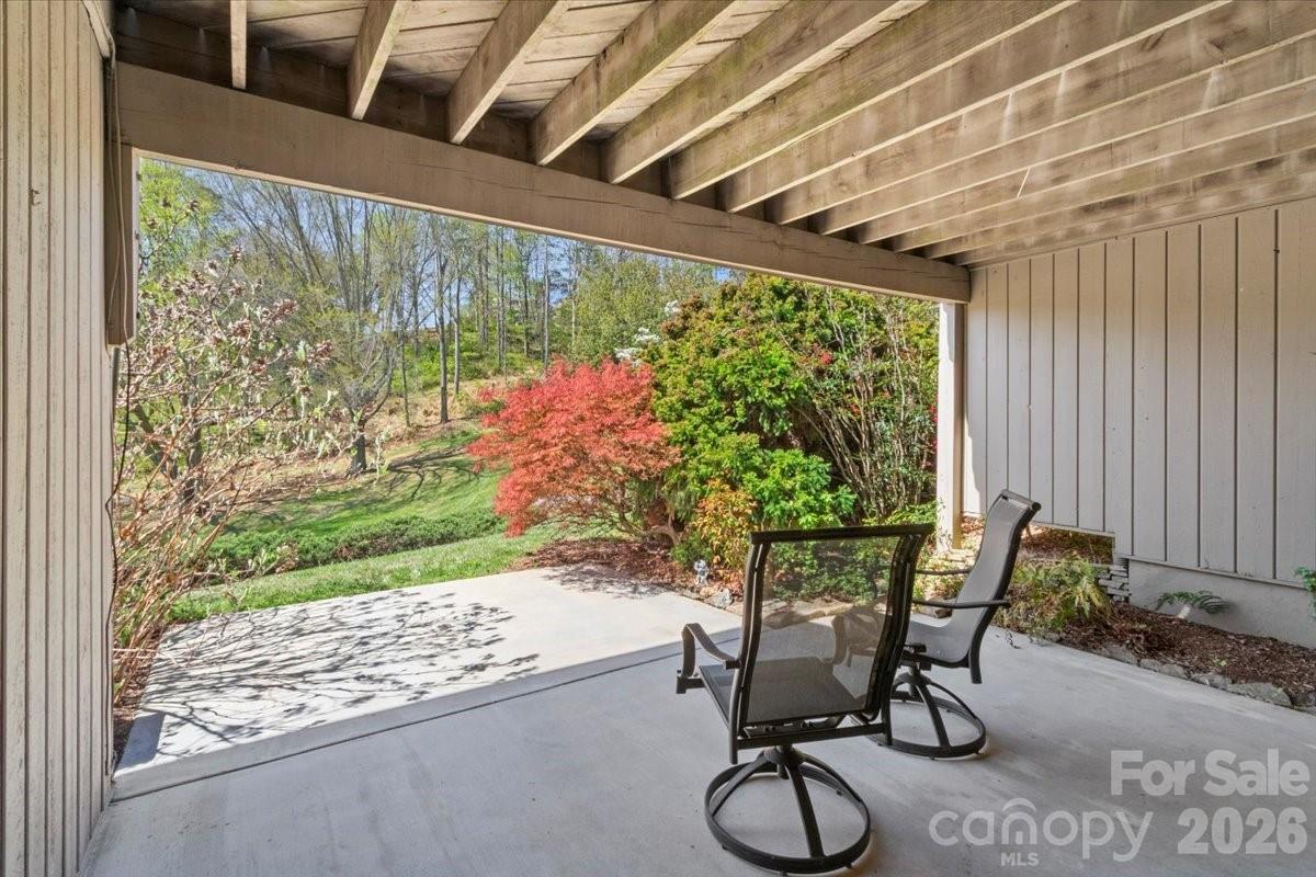 21 Ridge Terrace — Asheville