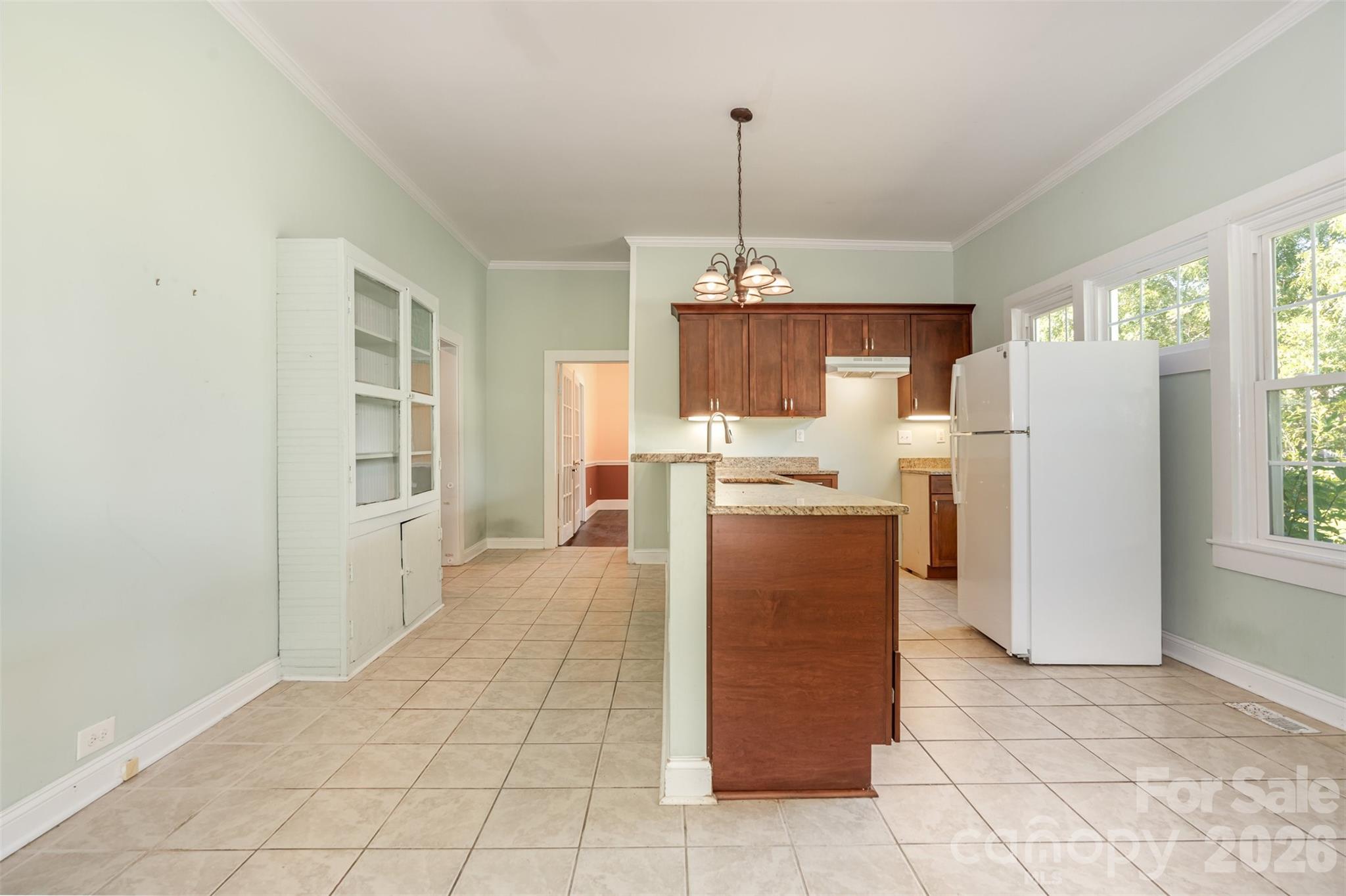 4030 Peachtree Street — Hickory Grove