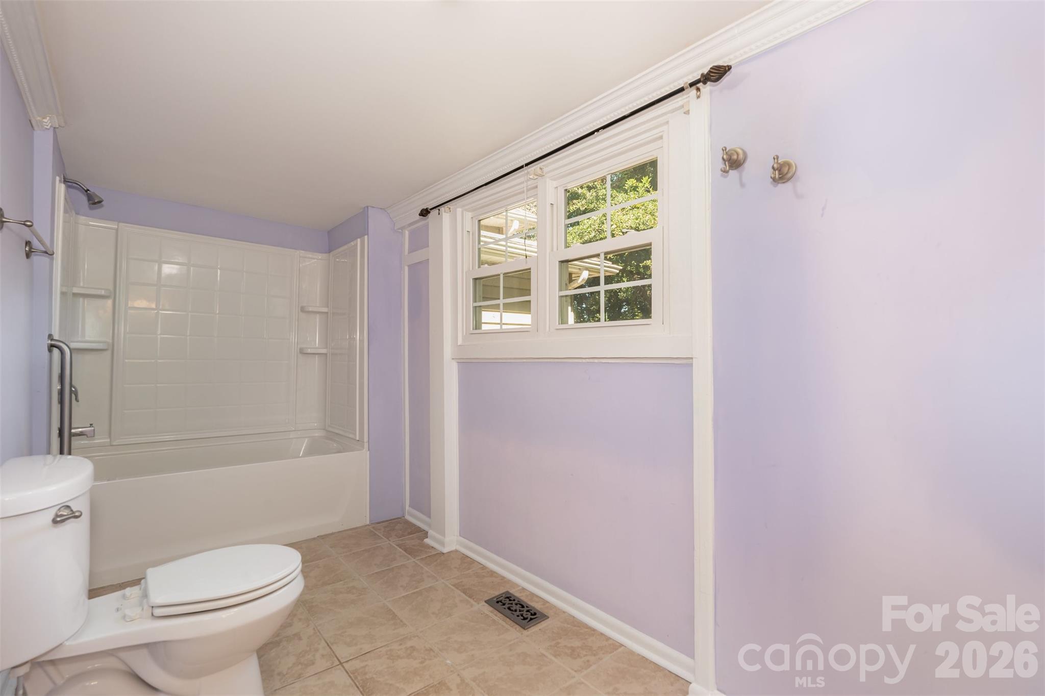 4030 Peachtree Street — Hickory Grove