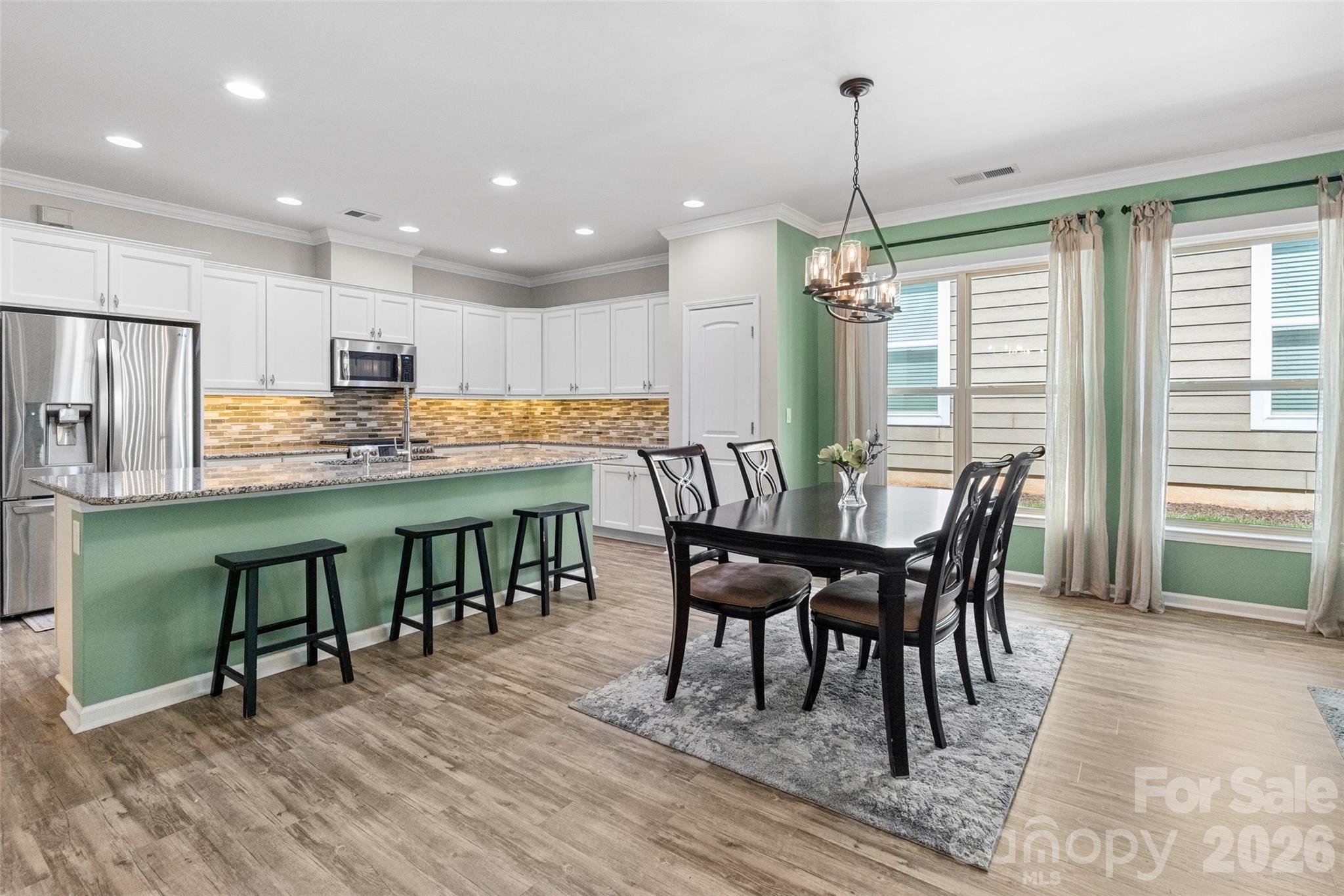 4803 Looking Glass Trail — Denver