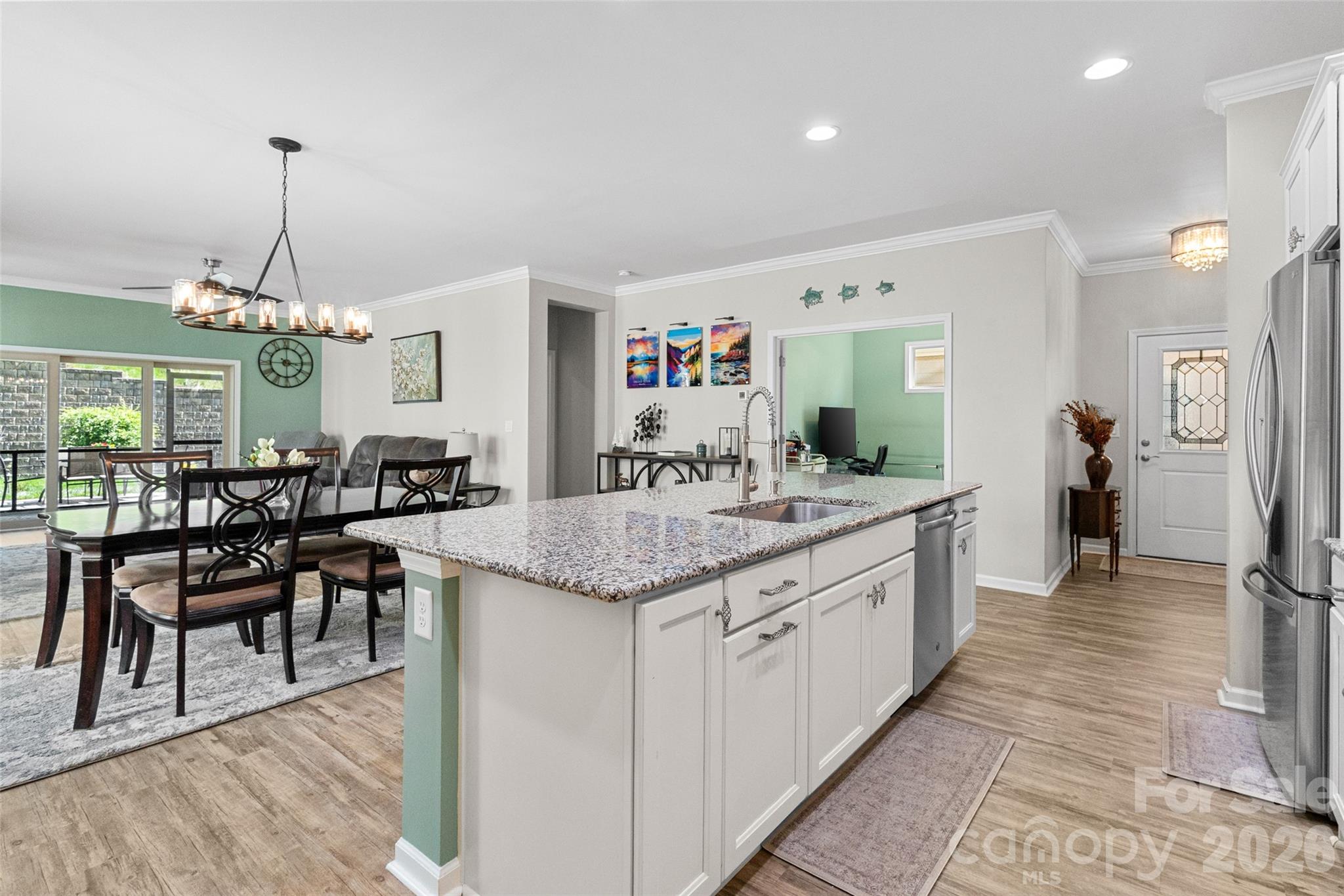 4803 Looking Glass Trail — Denver