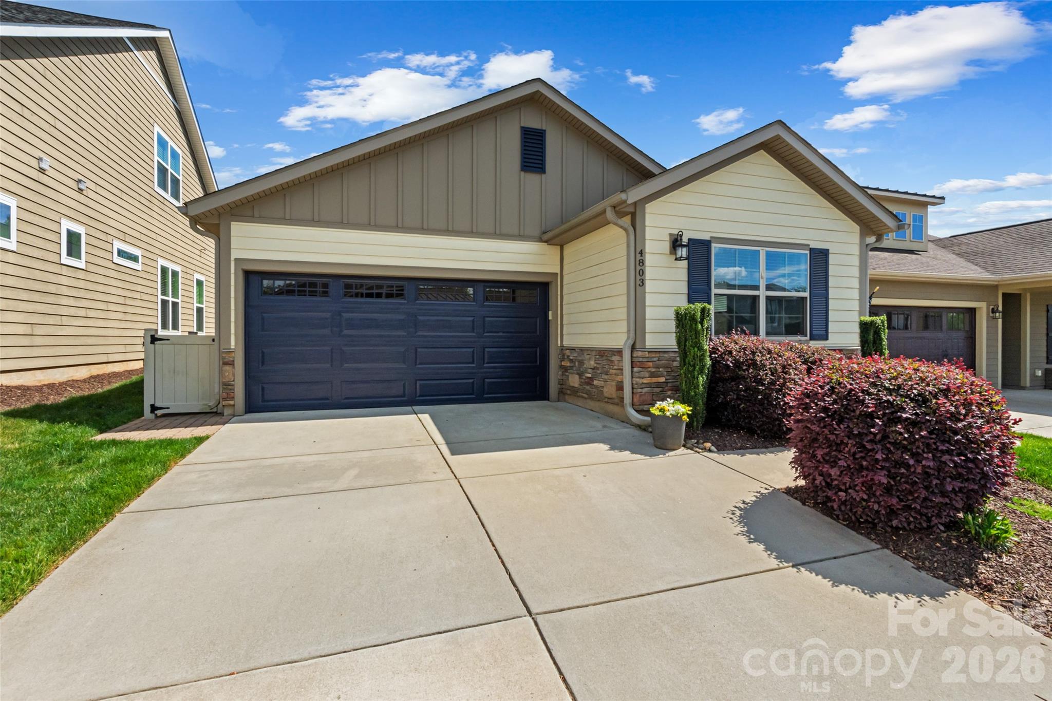 4803 Looking Glass Trail — Denver