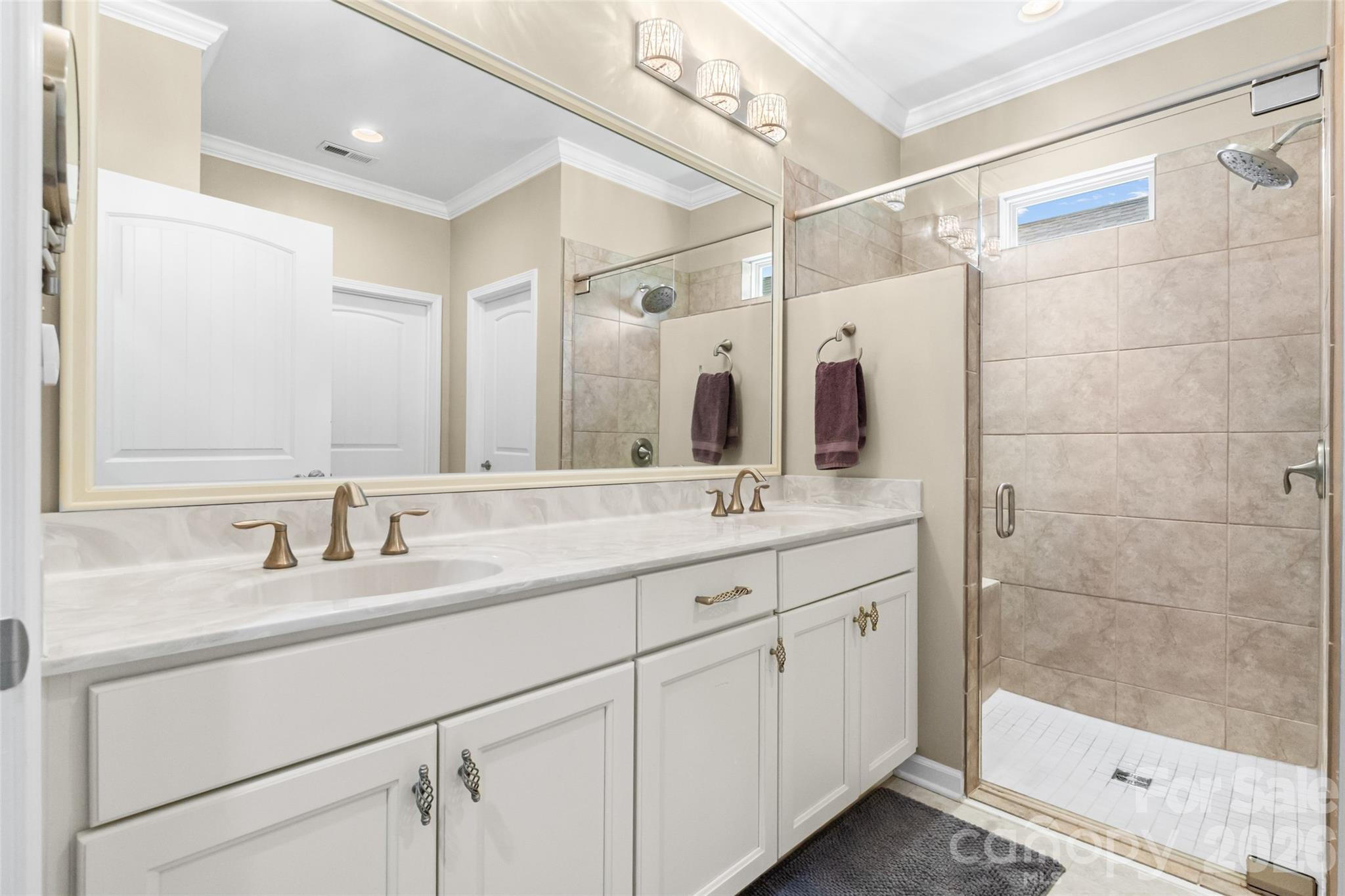 4803 Looking Glass Trail — Denver