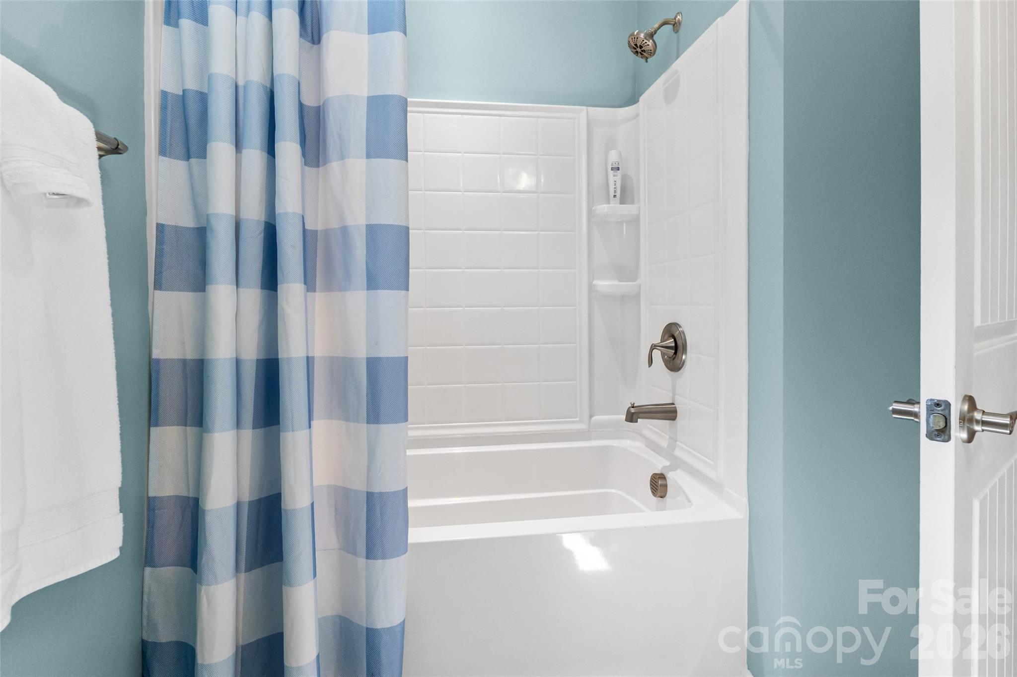 4803 Looking Glass Trail — Denver