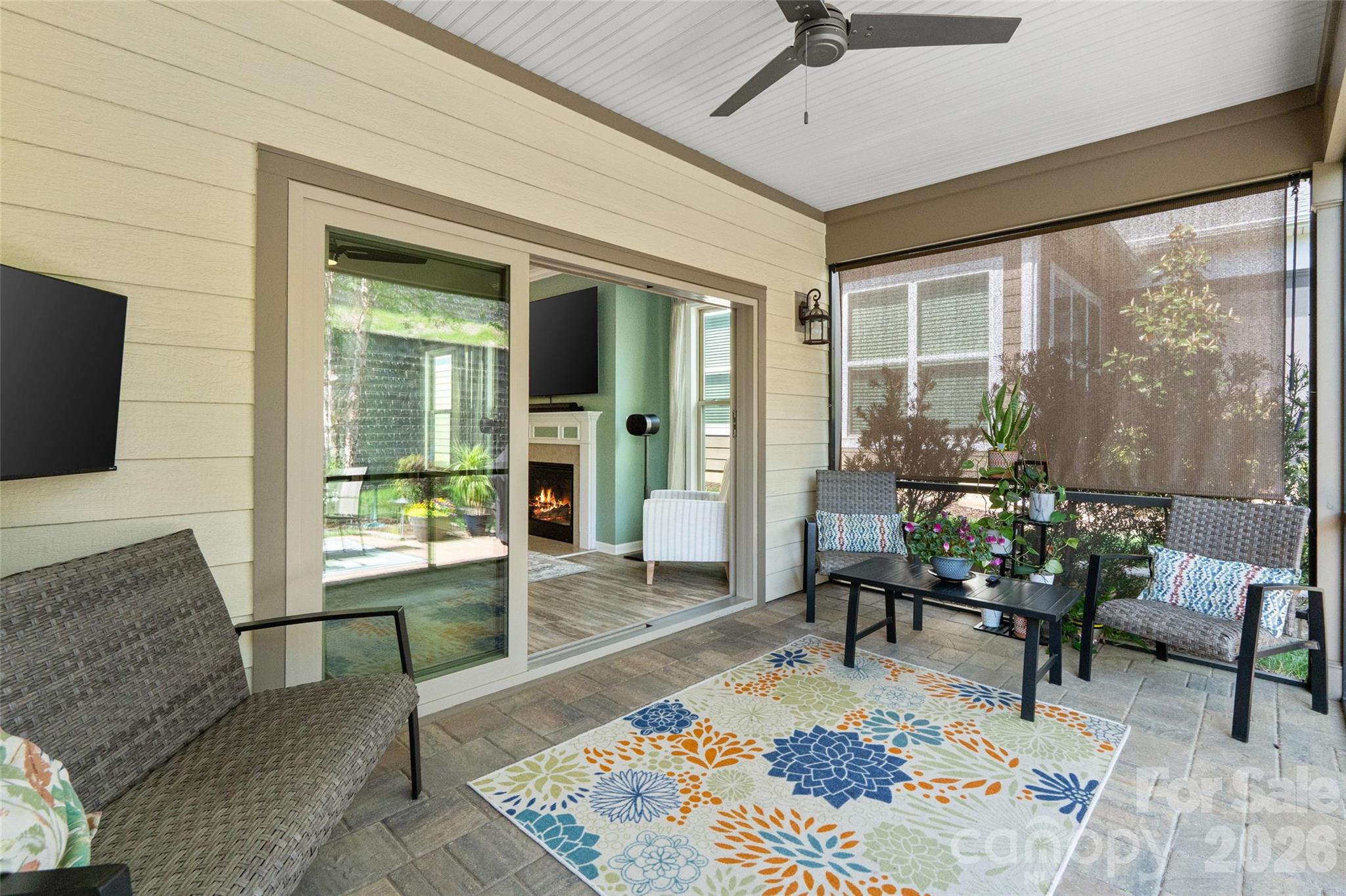4803 Looking Glass Trail — Denver