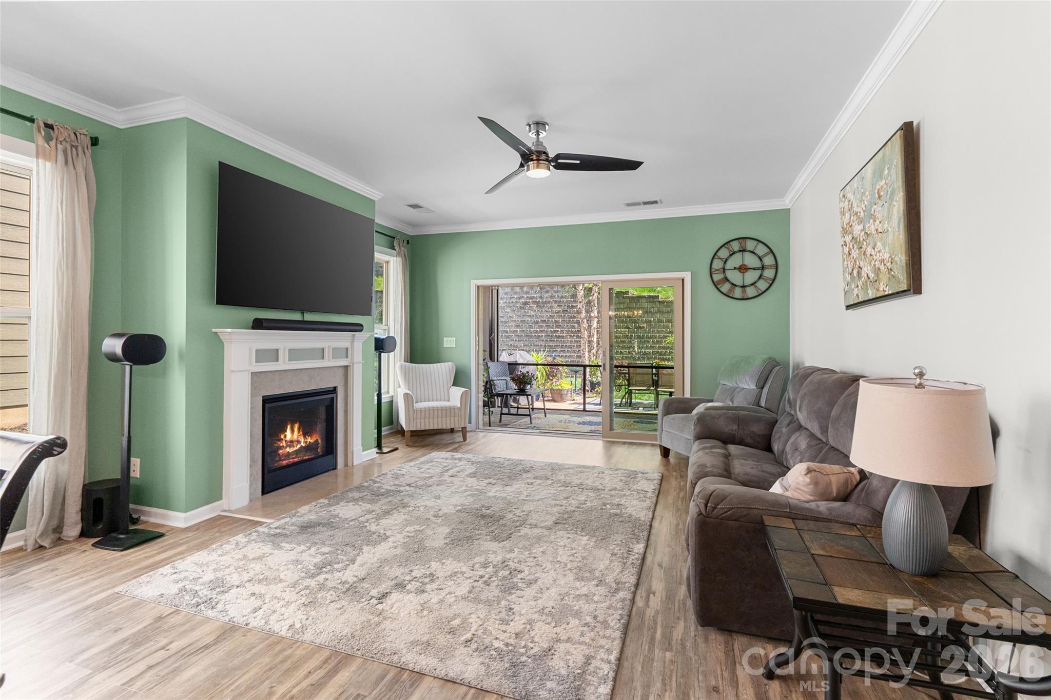 4803 Looking Glass Trail — Denver
