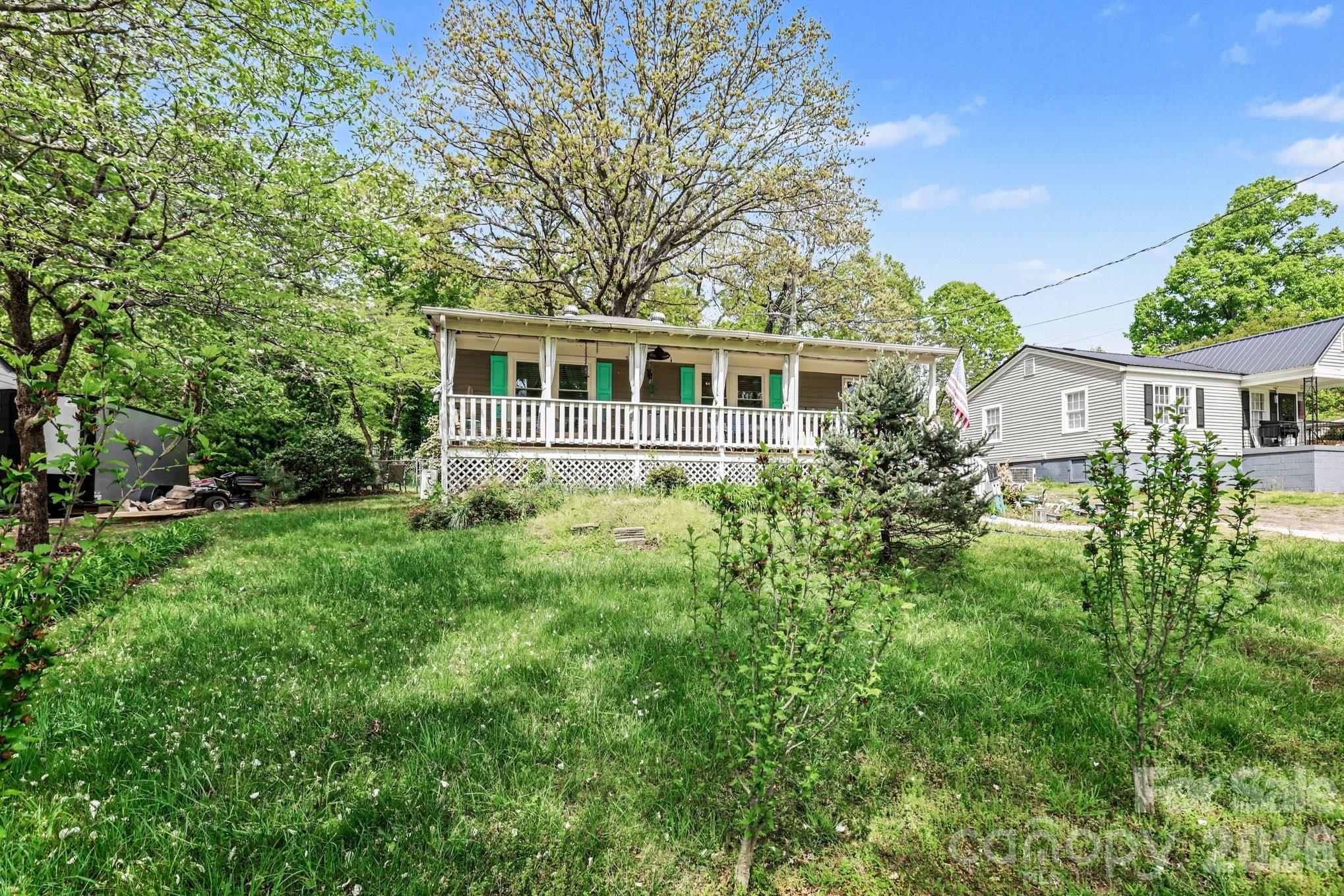 403 Oakdale Avenue — Kannapolis