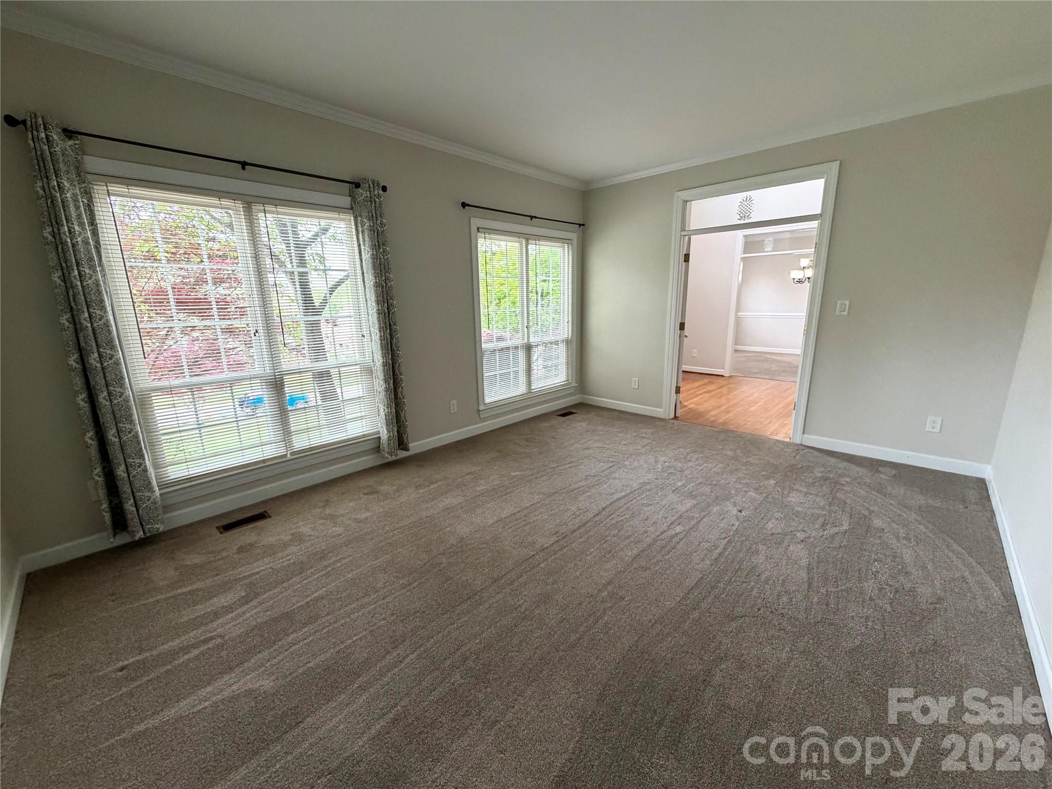 5954 Rathlin Court NW — Concord
