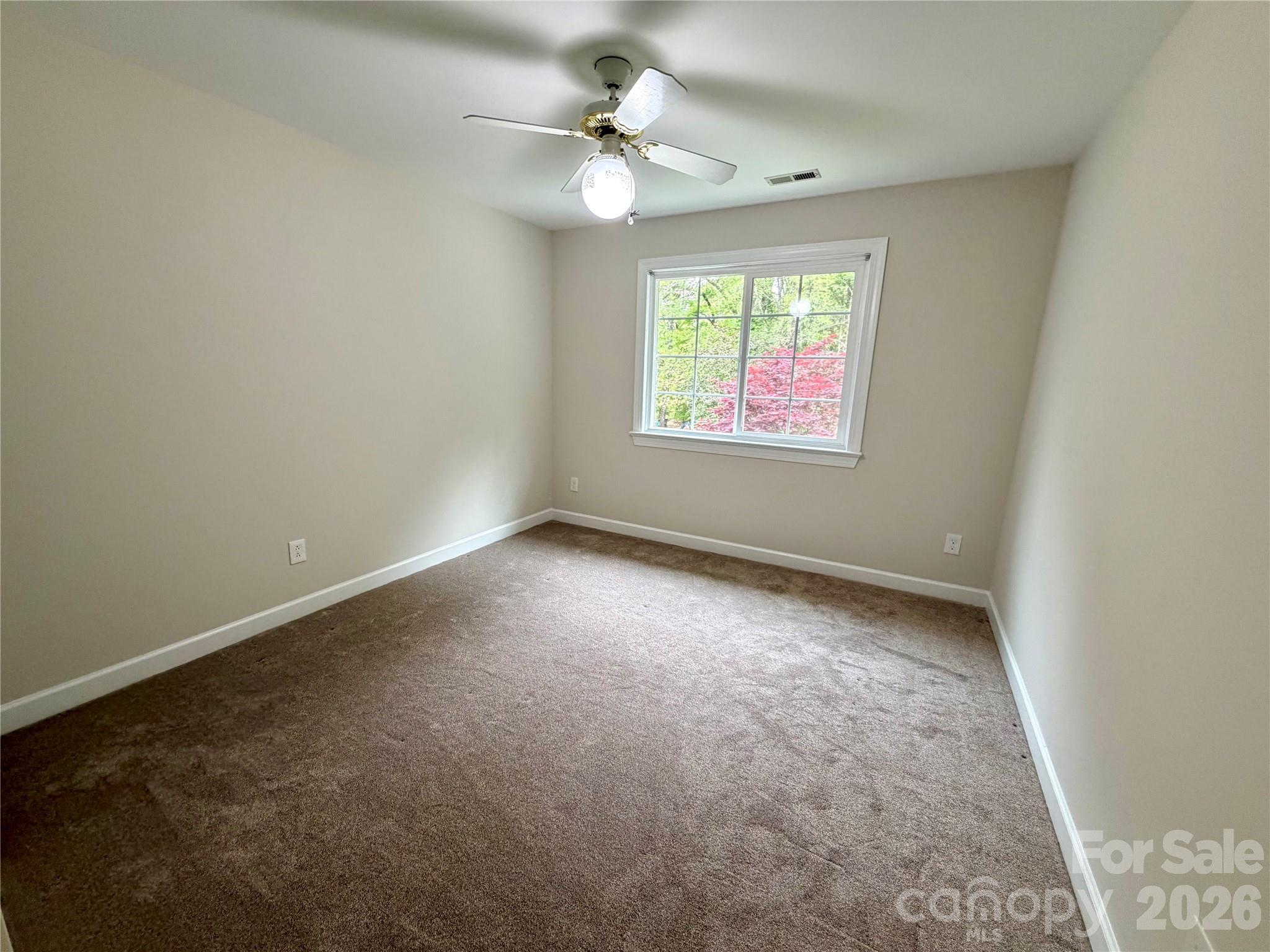 5954 Rathlin Court NW — Concord