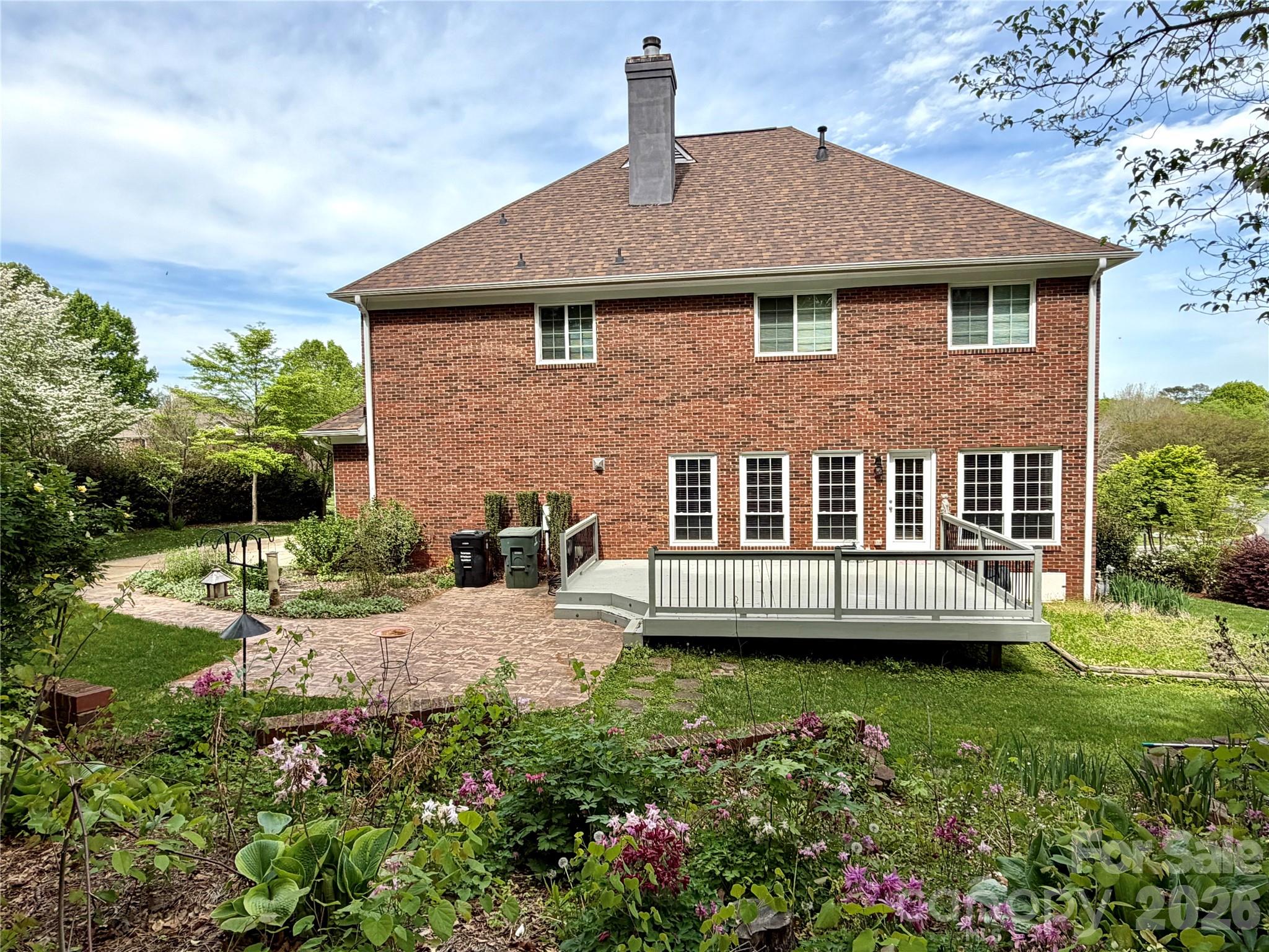5954 Rathlin Court NW — Concord