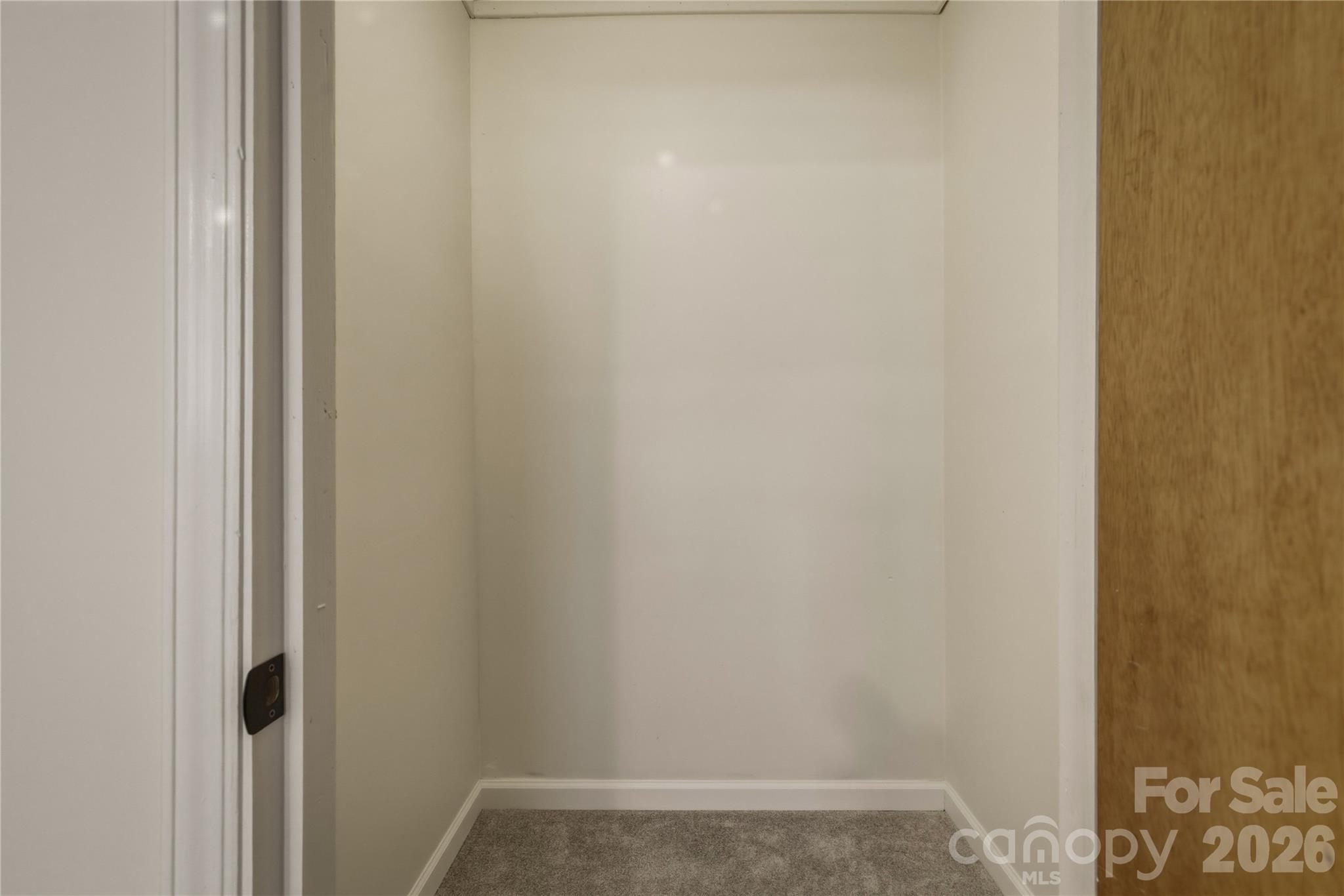 1348 Hibriten Drive SE — Lenoir