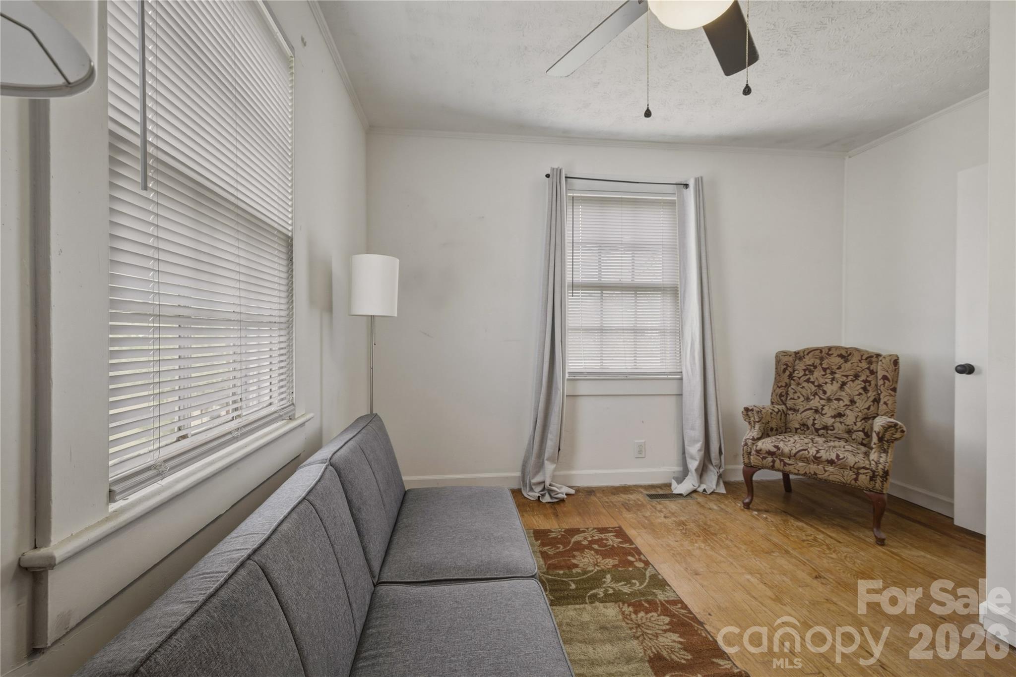1348 Hibriten Drive SE — Lenoir