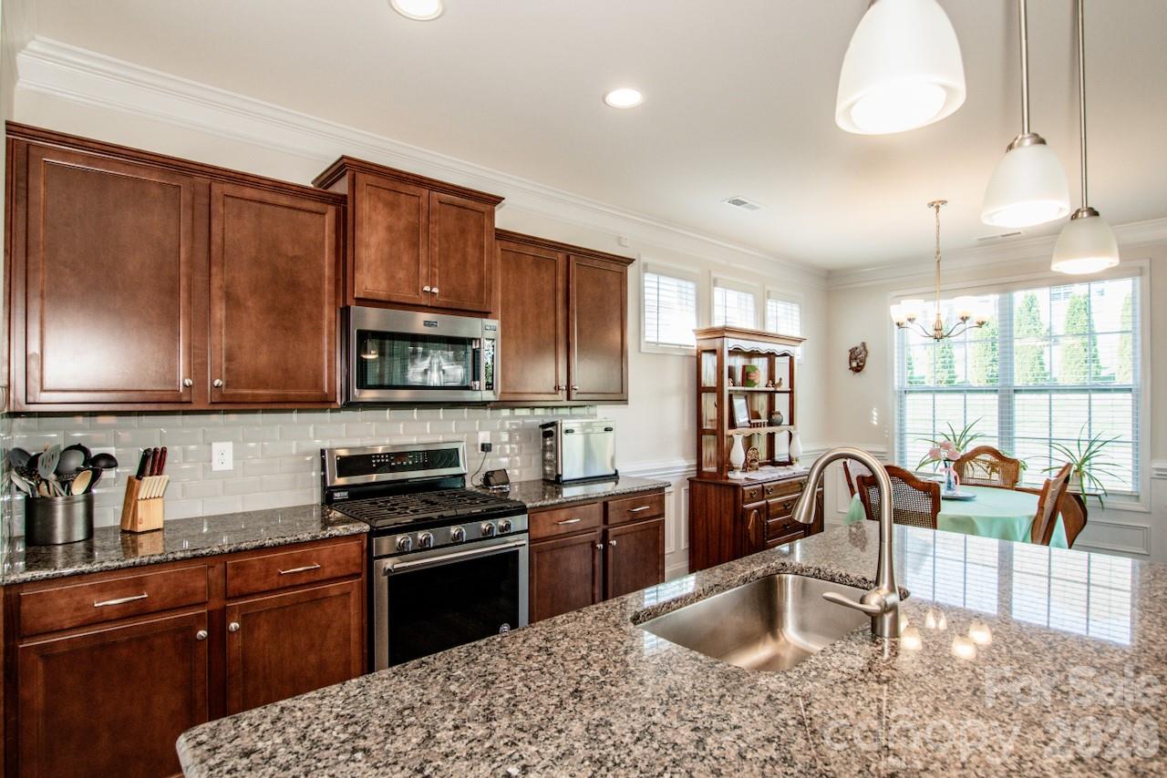 122 Coddle Way — Mooresville