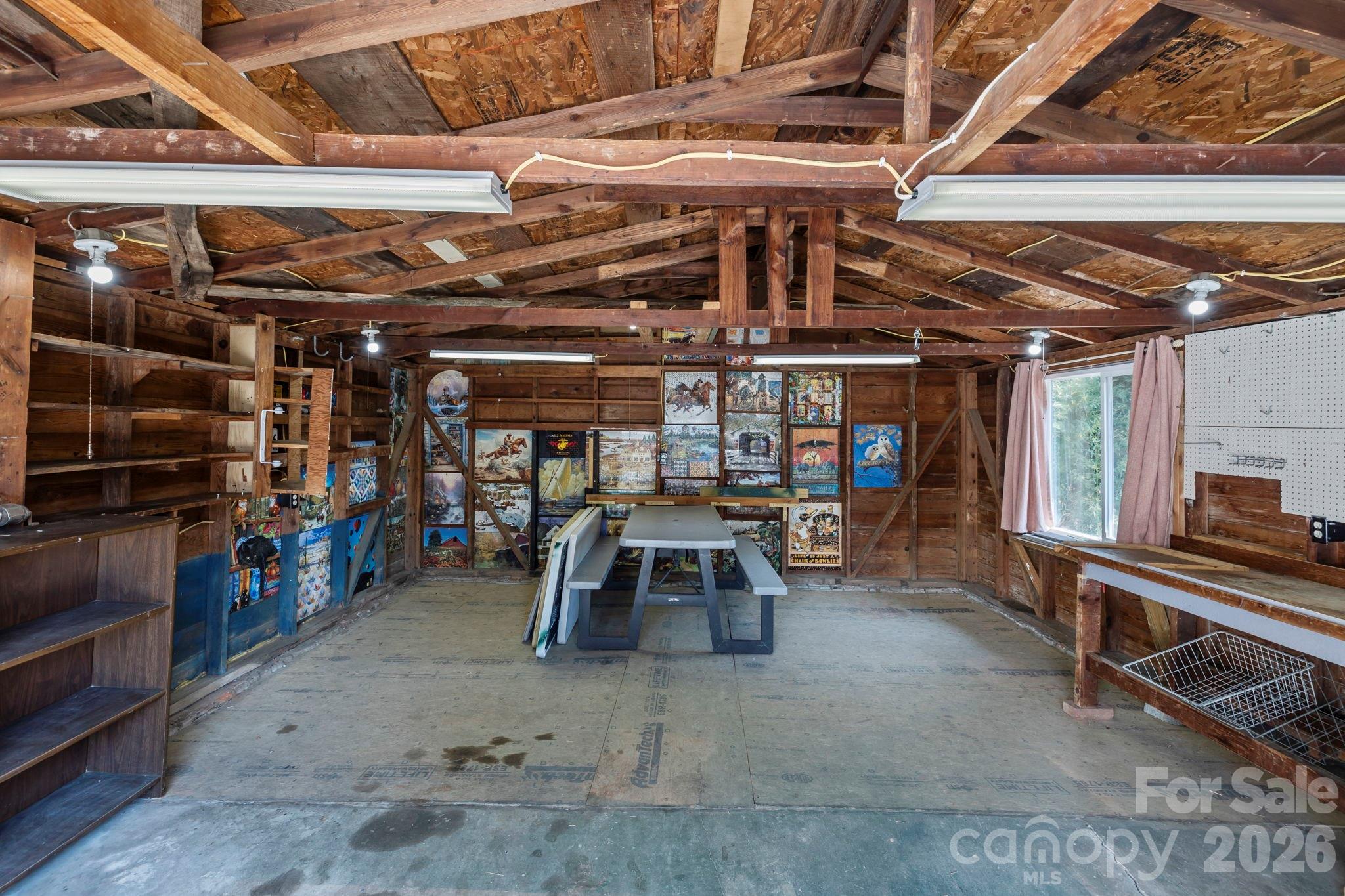 71 Laurel Mountain Road — Brevard