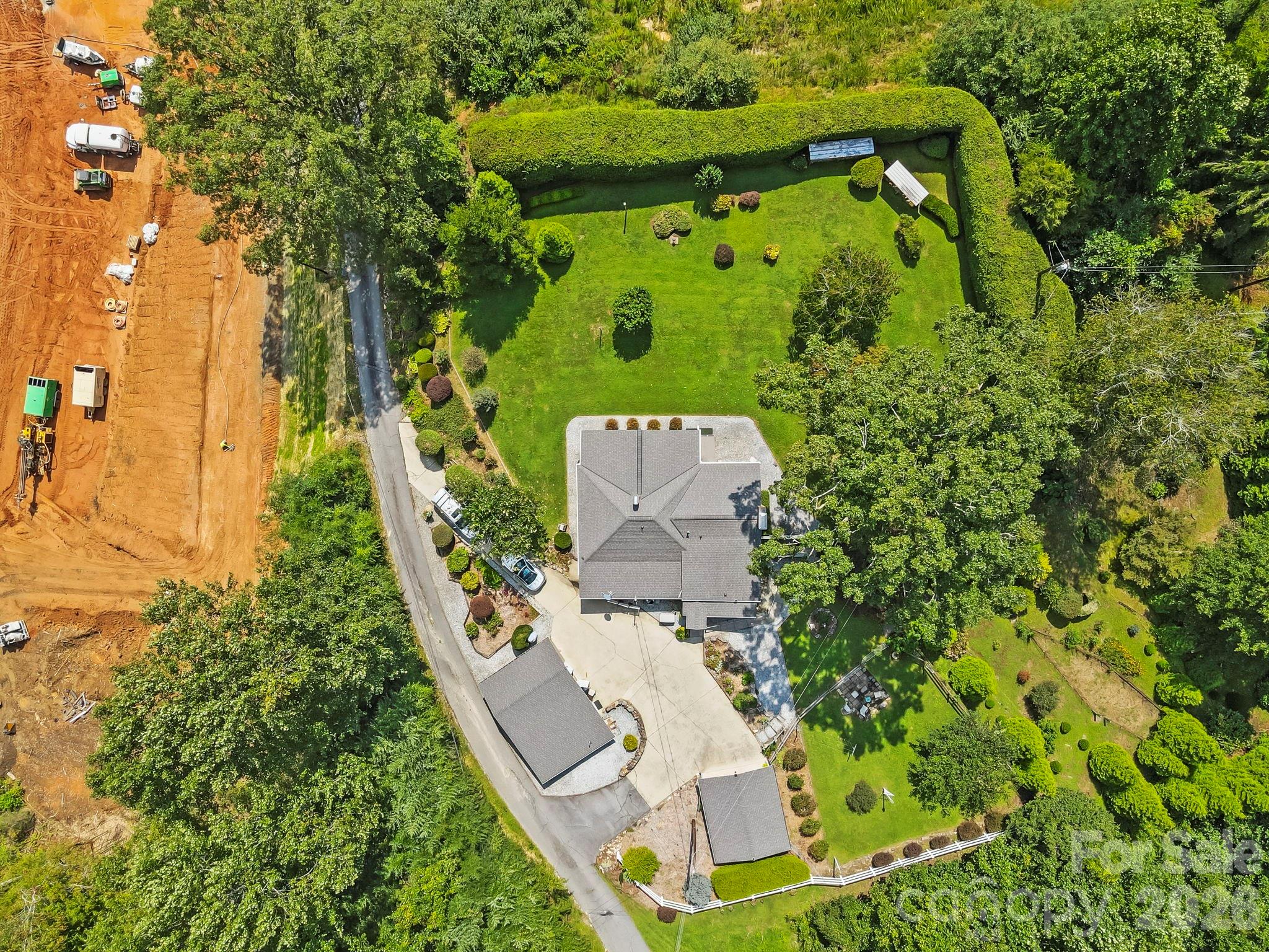 71 Laurel Mountain Road — Brevard