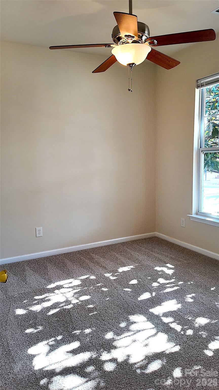 12714 Windyedge Road — Huntersville
