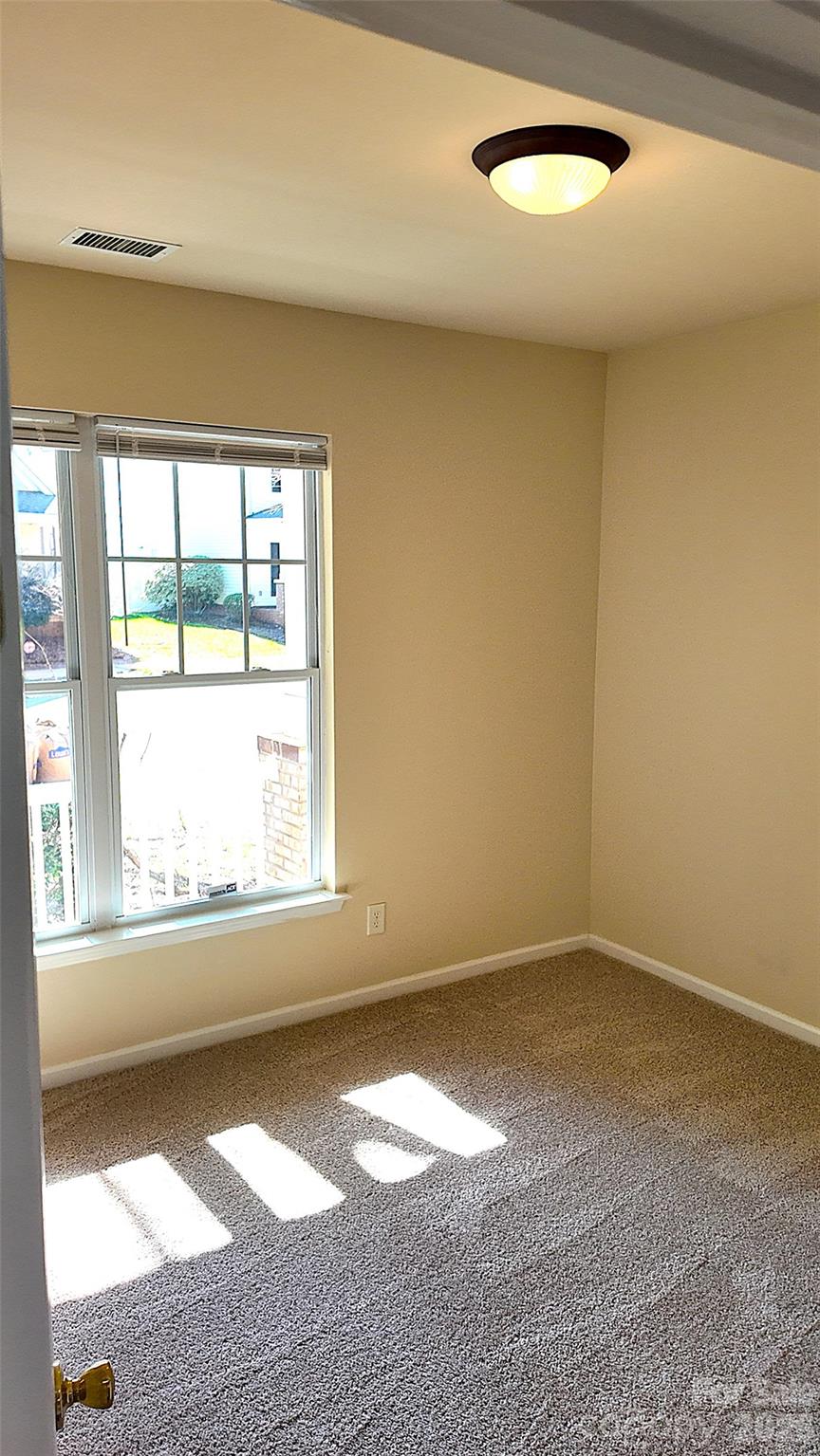 12714 Windyedge Road — Huntersville