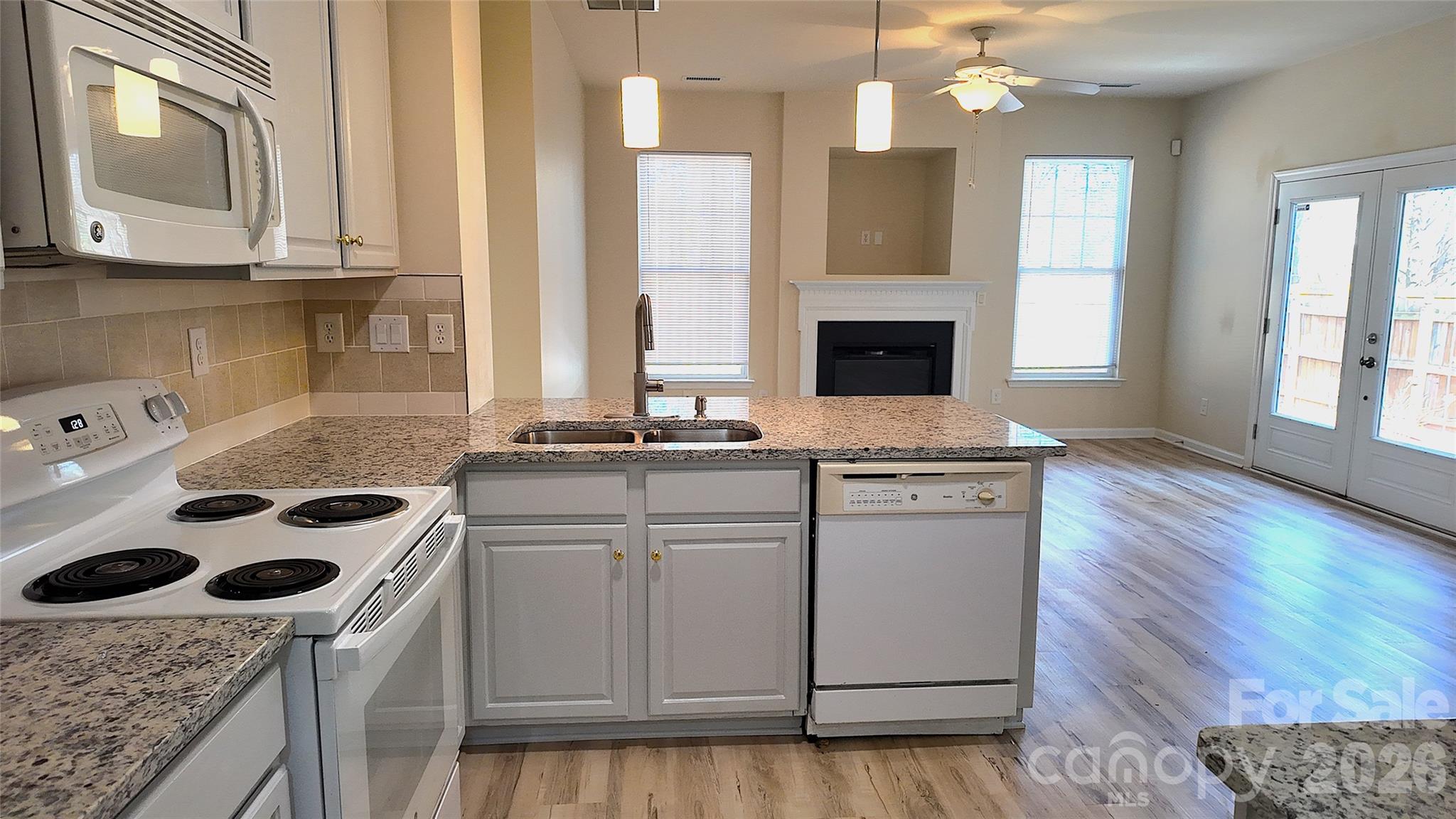 12714 Windyedge Road — Huntersville