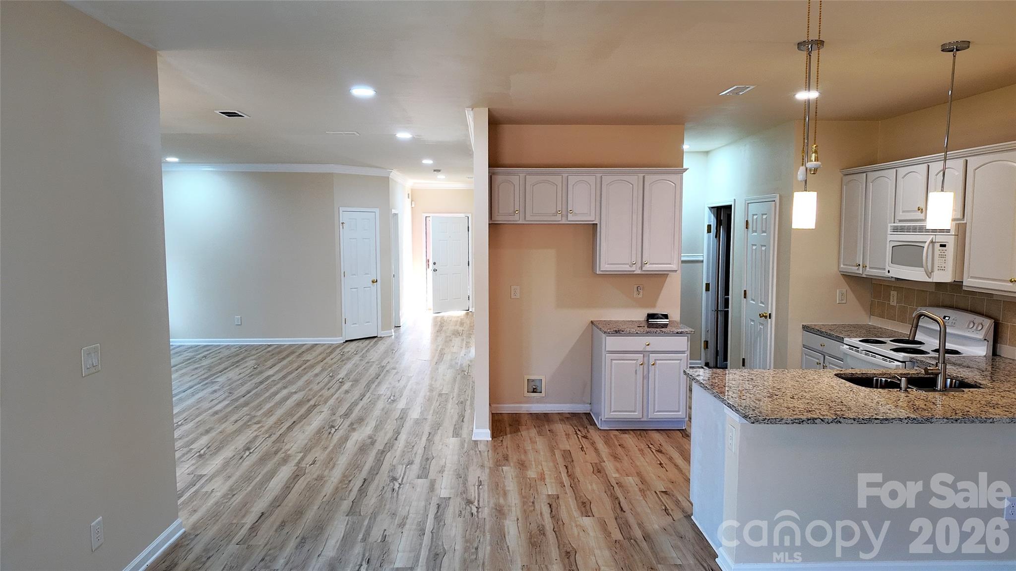 12714 Windyedge Road — Huntersville