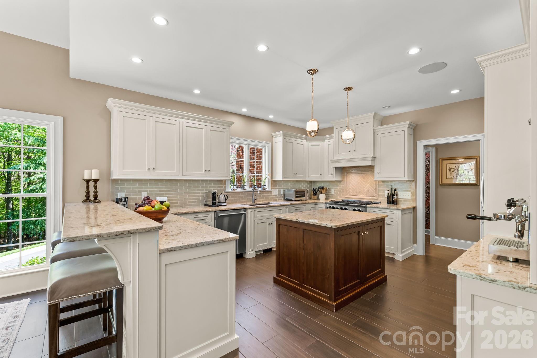11555 Double Spring Road — Lewisville