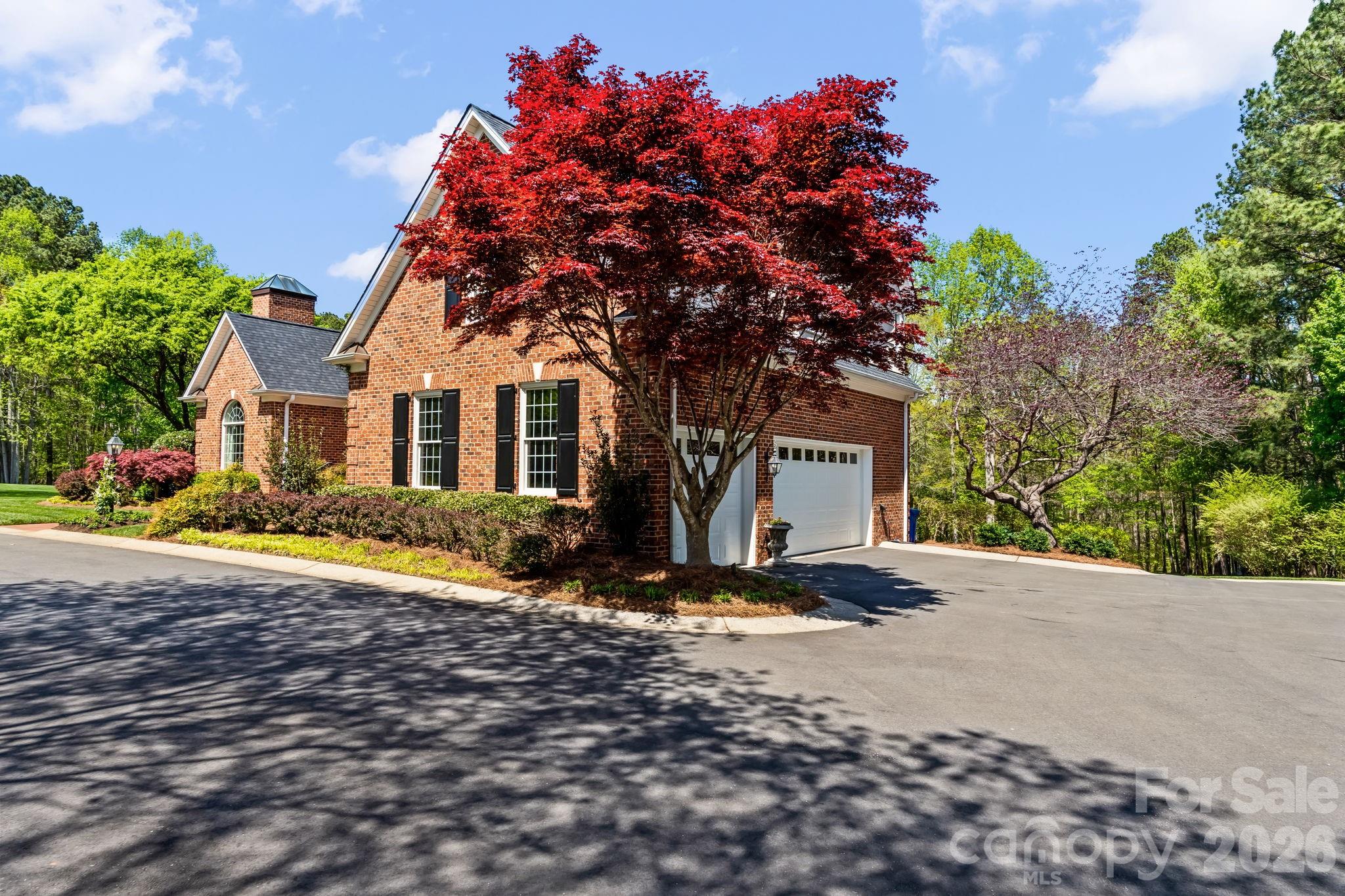 11555 Double Spring Road — Lewisville